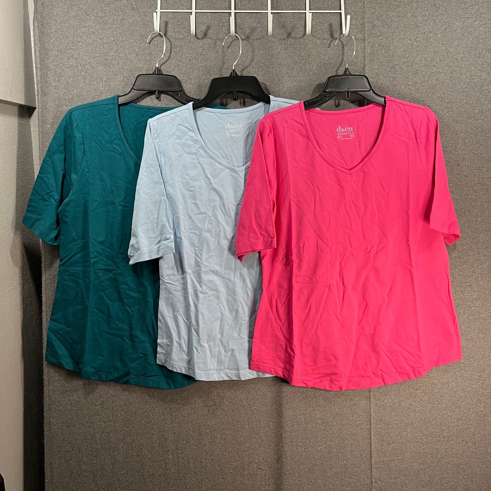 Other Denin & Co. Essentials Perfect Jersey V-Neck 3-Pack Size S / US 4 / IT 40 - 1 Thumbnail