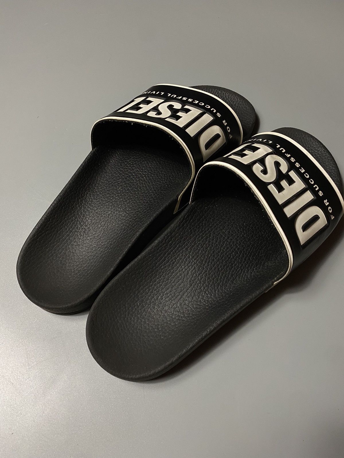 Diesel × Vintage Diesel summer flip flops slippers Size US 8.5 / EU 41-42 - 6 Thumbnail