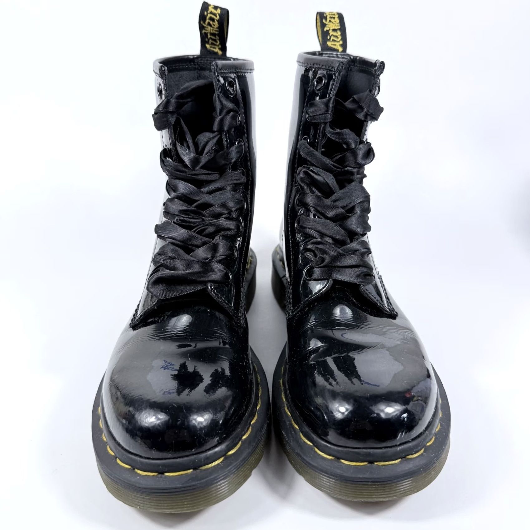Dr. Martens Dr. Martens Boots Women 8-Eyelet Lace Up Black Patent Leather 11821 Combat Shoes Women Size US 5 / IT 35 - 3 Thumbnail