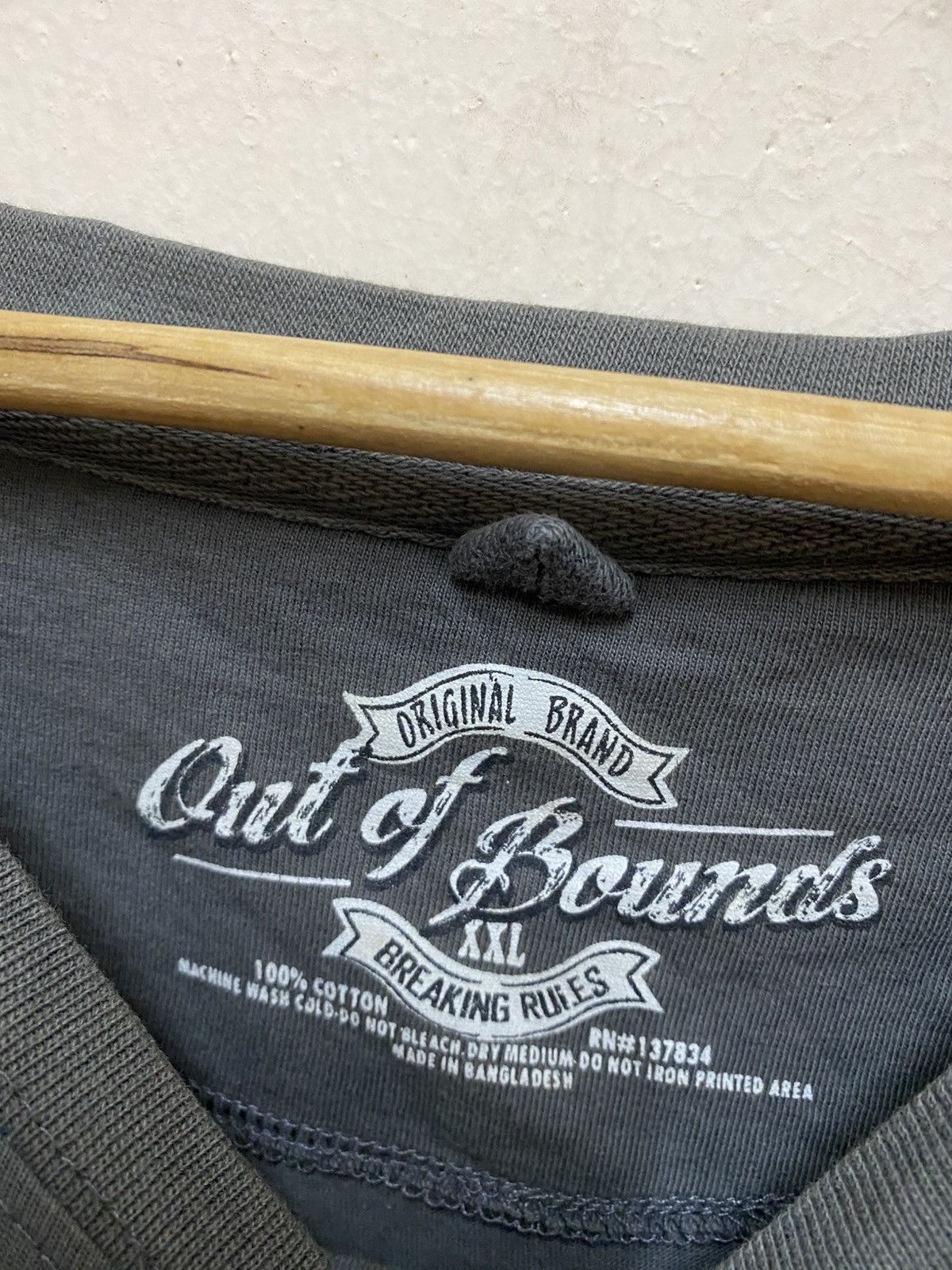 The Unbranded Brand Out Of Bounds Short Sleeve Tee Size US XXL / EU 58 / 5 - 5 Thumbnail