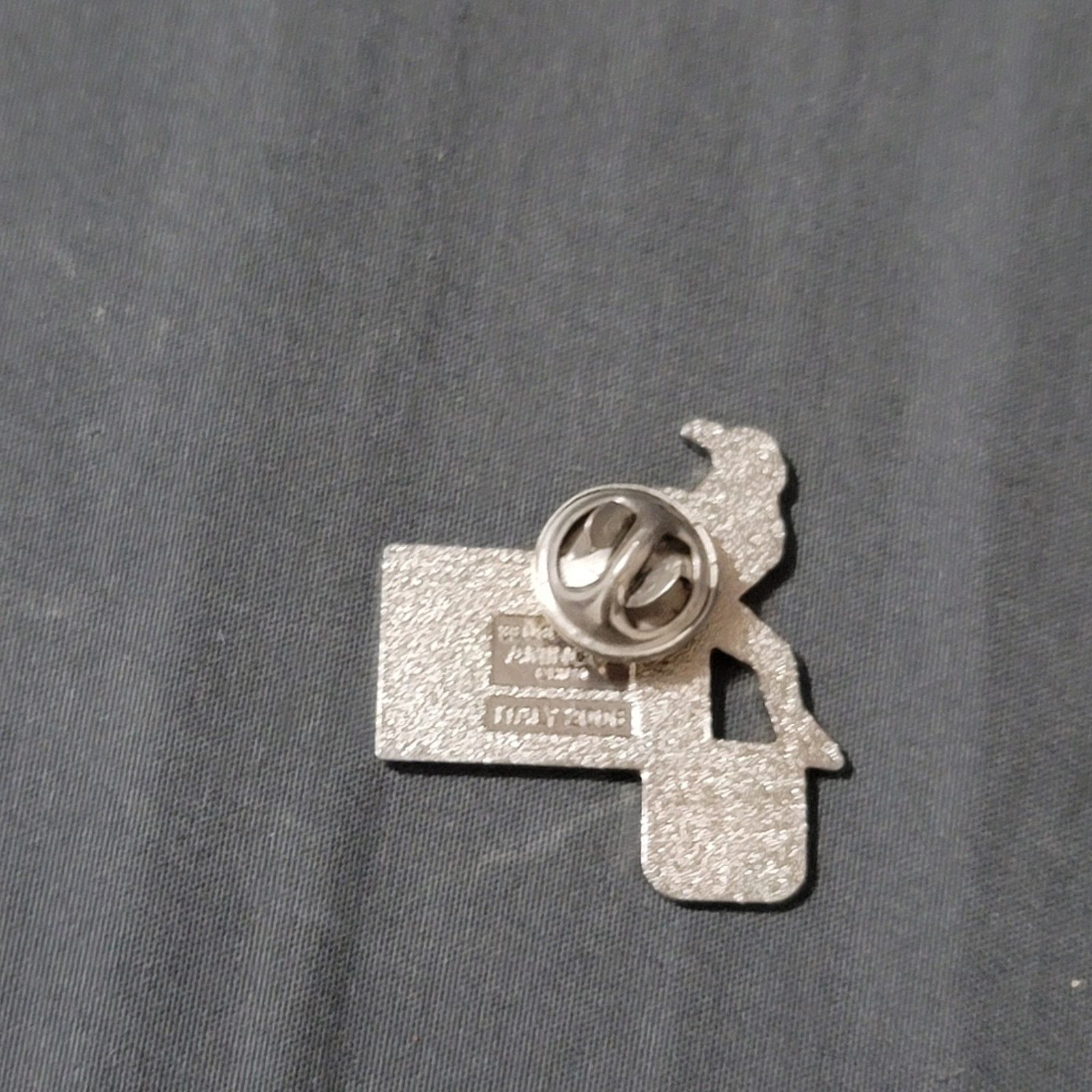 USA Olympics Vtg USA Olympics Ice Figure Skating Conrad Hotels Lapel Pin Size ONE SIZE - 2 Thumbnail