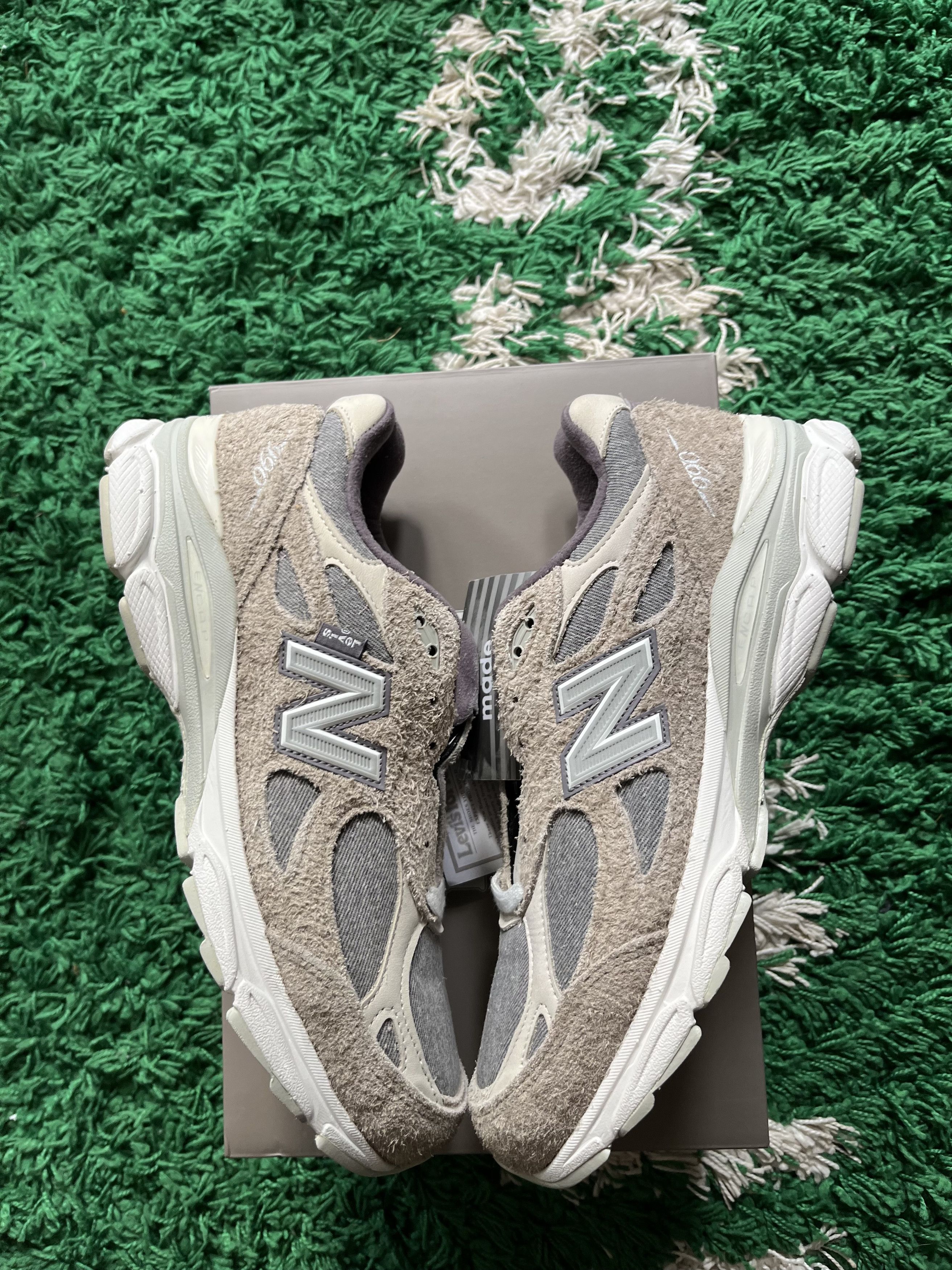 Levi's × New Balance New balance x levis 990 v3 grey Size US 11 / EU 44 - 1 Thumbnail
