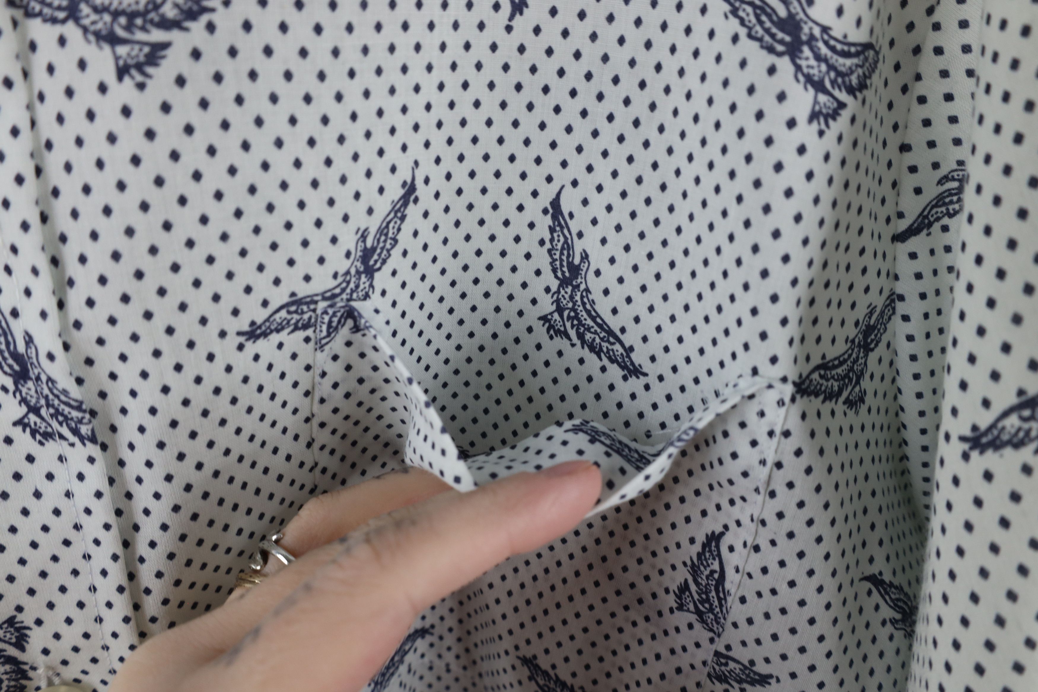 Vintage Vintage 60s 70s Streetwear All Over Print Button Shirt USA Size US M / EU 48-50 / 2 - 9 Thumbnail