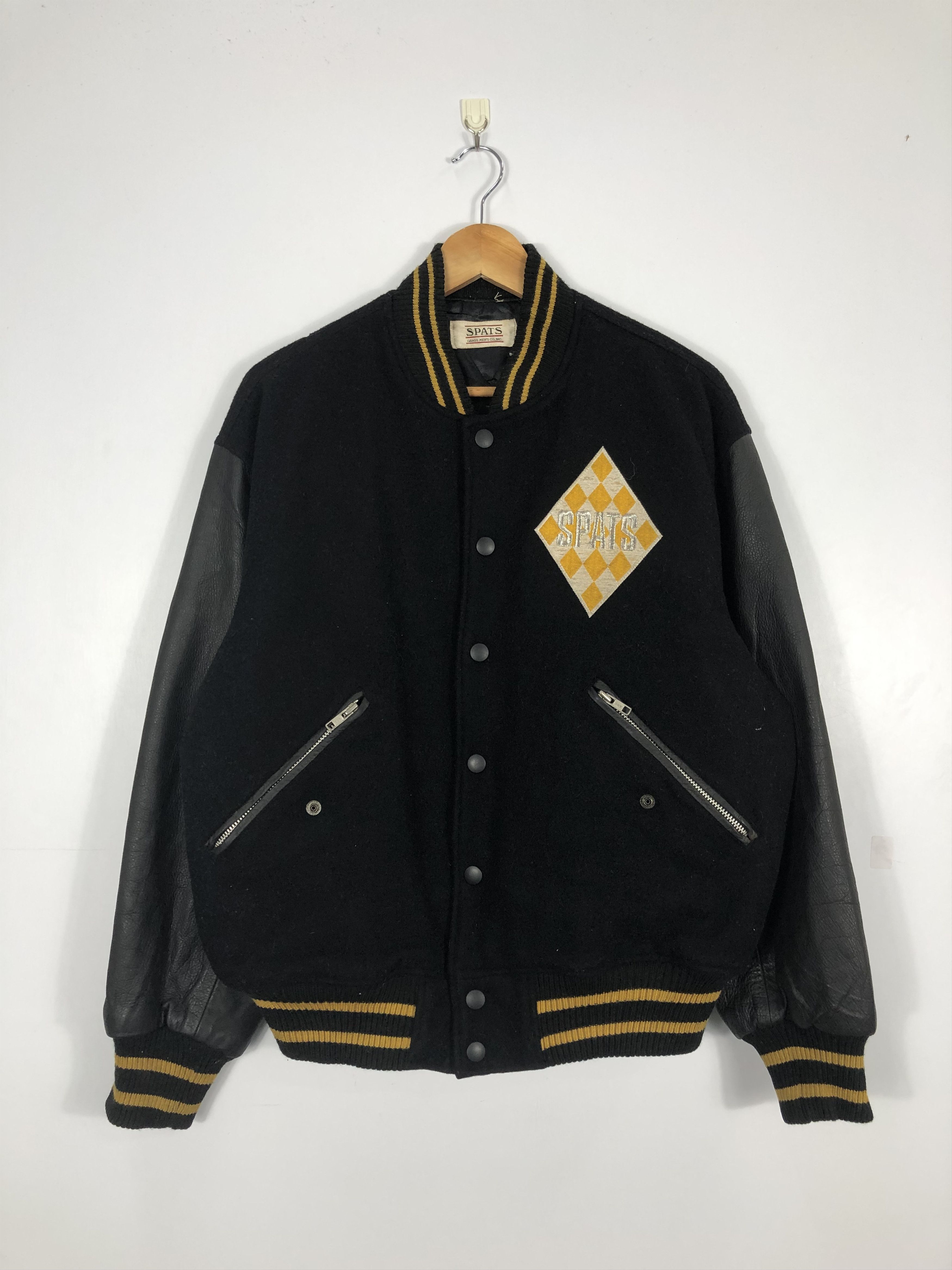 Vintage Vintage 90s Varsity Jacket Leather Sleeve V0158 Size US L / EU 52-54 / 3 - 1 Thumbnail
