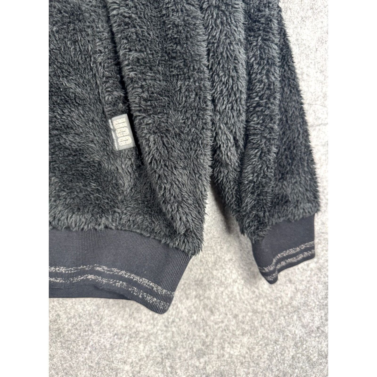Ugg UGG RTW Hoodie Women's XS Black Sherpa Quilted Drawstring Cozy Deep Pile Size XS / US 0-2 / IT 36-38 - 4 Thumbnail