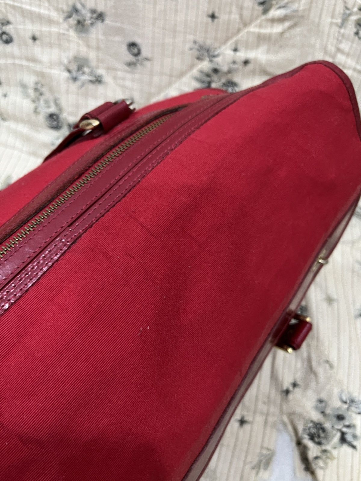 Designer × Moschino 🔥🔥🔥STEALS MOSCHINO TRAVEL BAG Size ONE SIZE - 11 Thumbnail