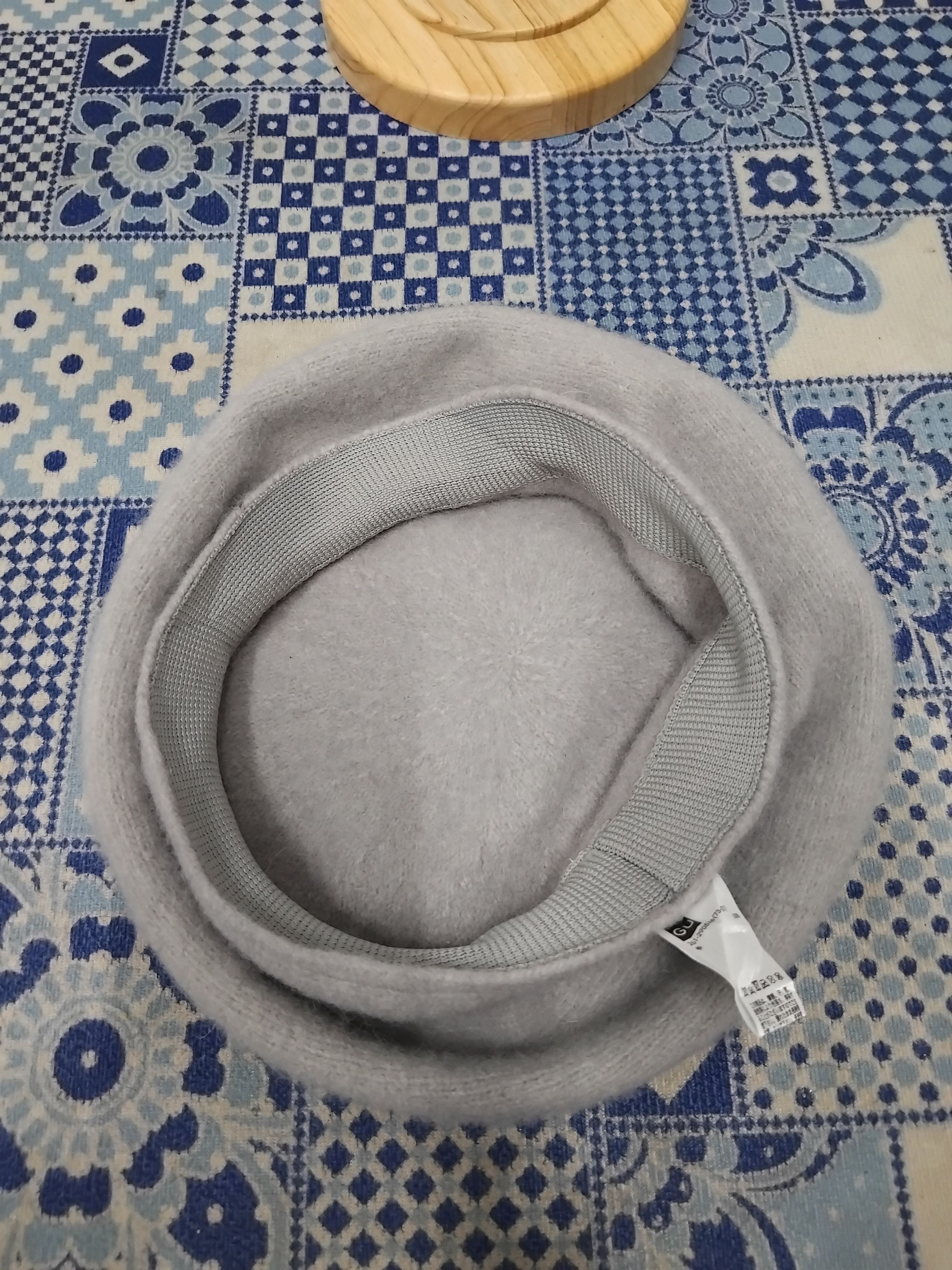 Japanese Brand 💥Uniqlo grey colour Japanese brand hat Size ONE SIZE - 4 Thumbnail