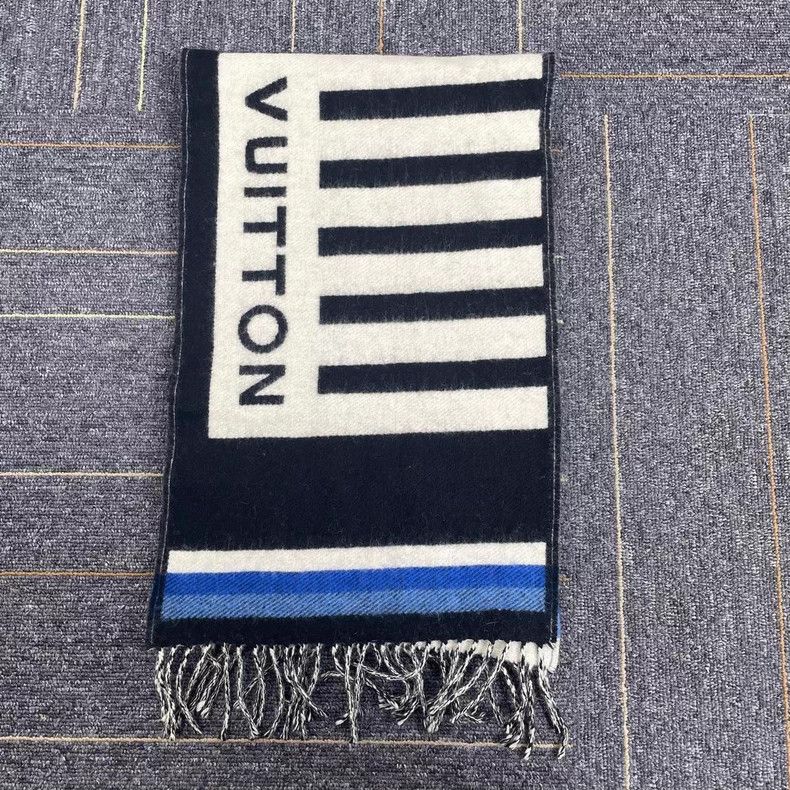 Louis Vuitton Louis Vuitton Piano key wool scarf Size ONE SIZE - 1 Thumbnail