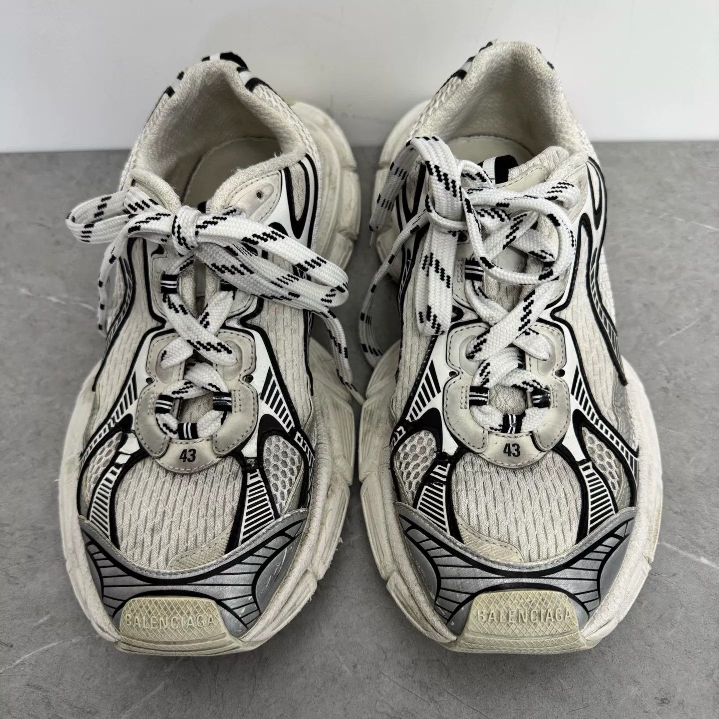 Balenciaga Balenciaga Black and White Panda Dad Shoes Size US 10 / EU 43 - 1 Thumbnail