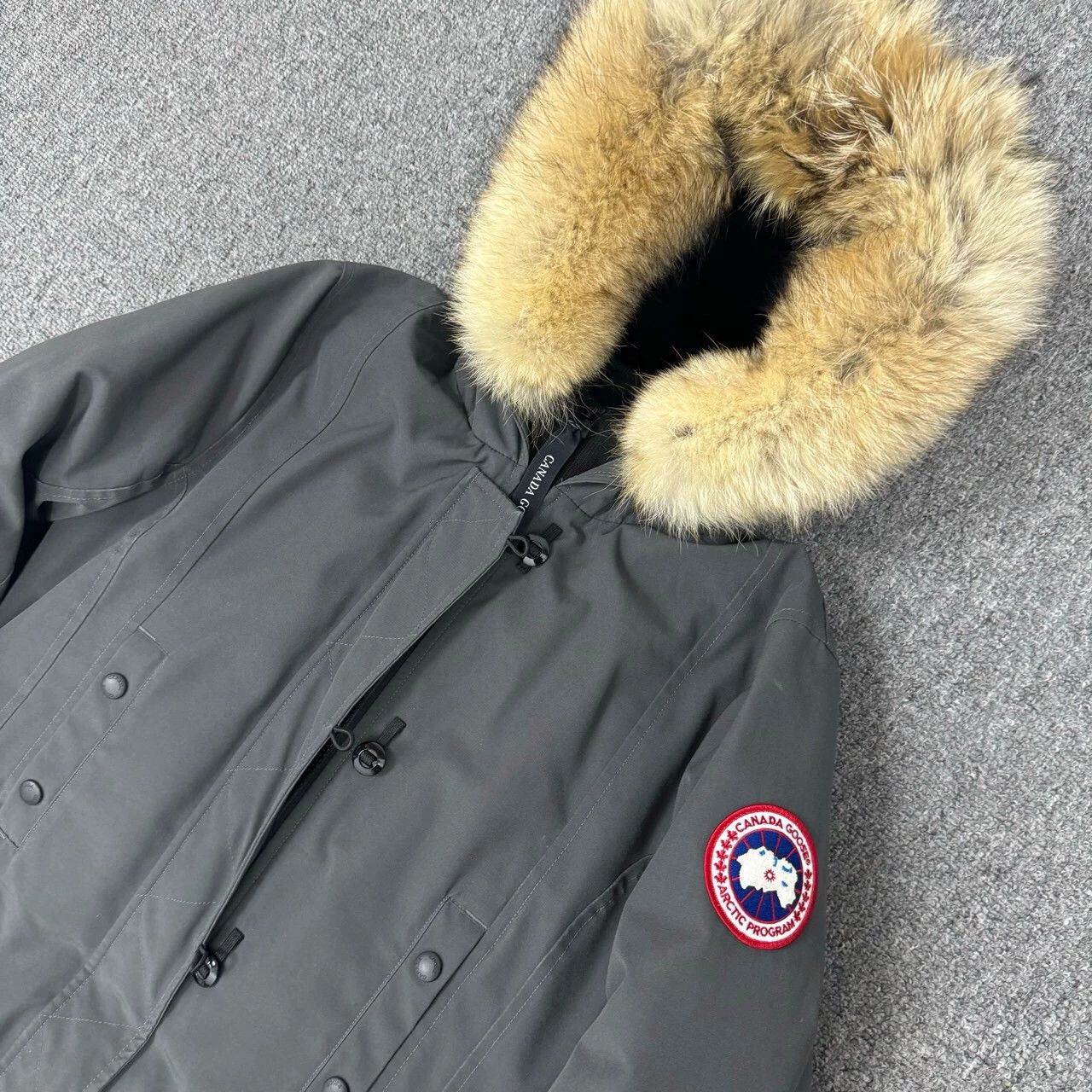 Canada Goose Canada Goose Graphite Fur Collar Long Down Coat M 95new Size M / US 6-8 / IT 42-44 - 3 Thumbnail