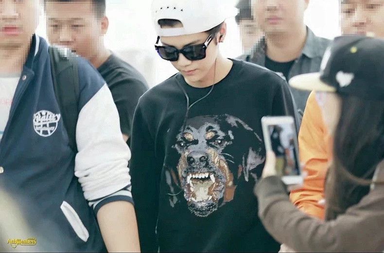 Givenchy Givenchy Sweatshirt, Size S Size US S / EU 44-46 / 1 - 9 Thumbnail