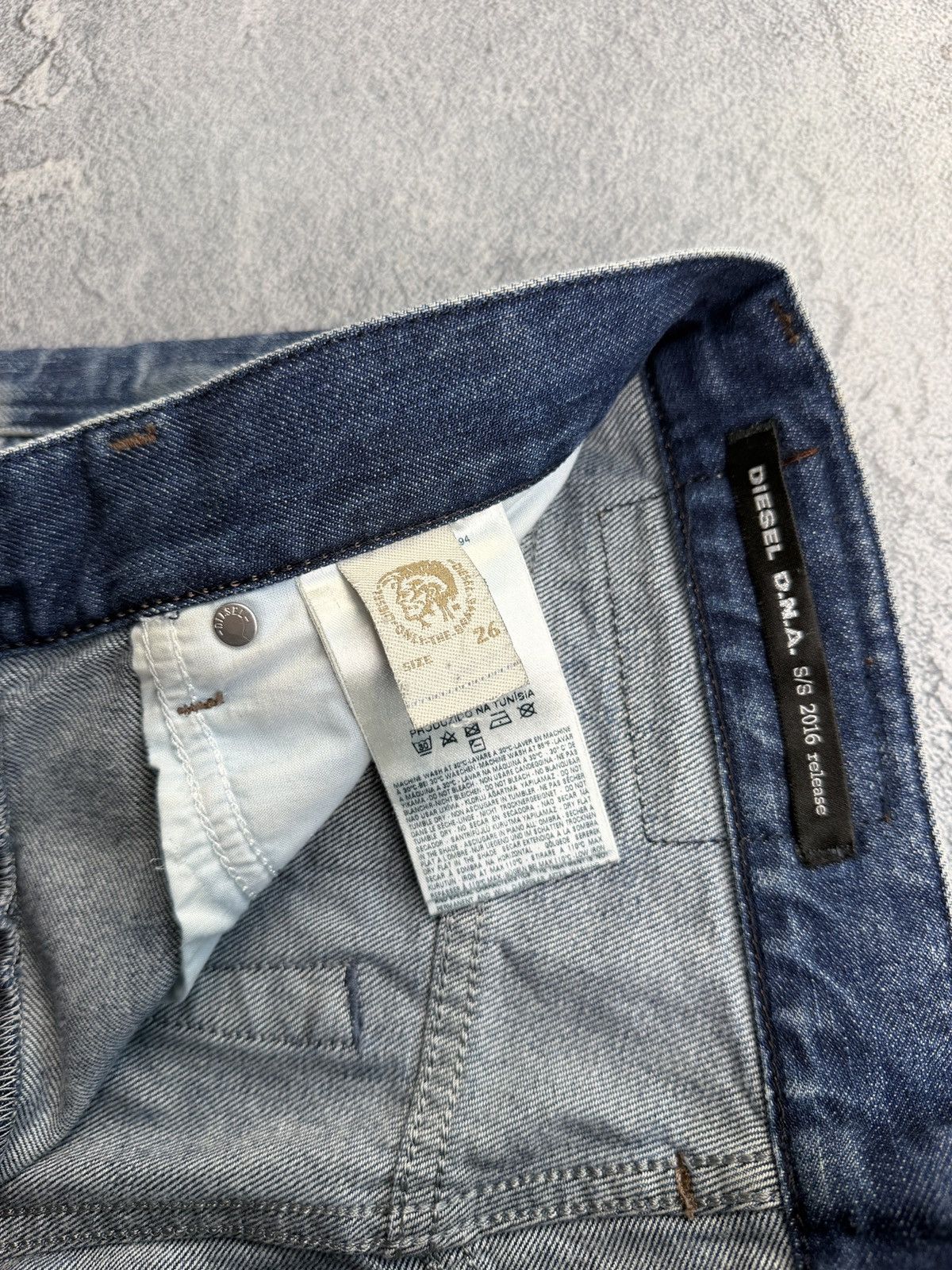 Diesel Vintage Diesel Jeans Flared Wide Japanese Y2K Faded Distress Size US 26 / EU 42 - 8 Thumbnail