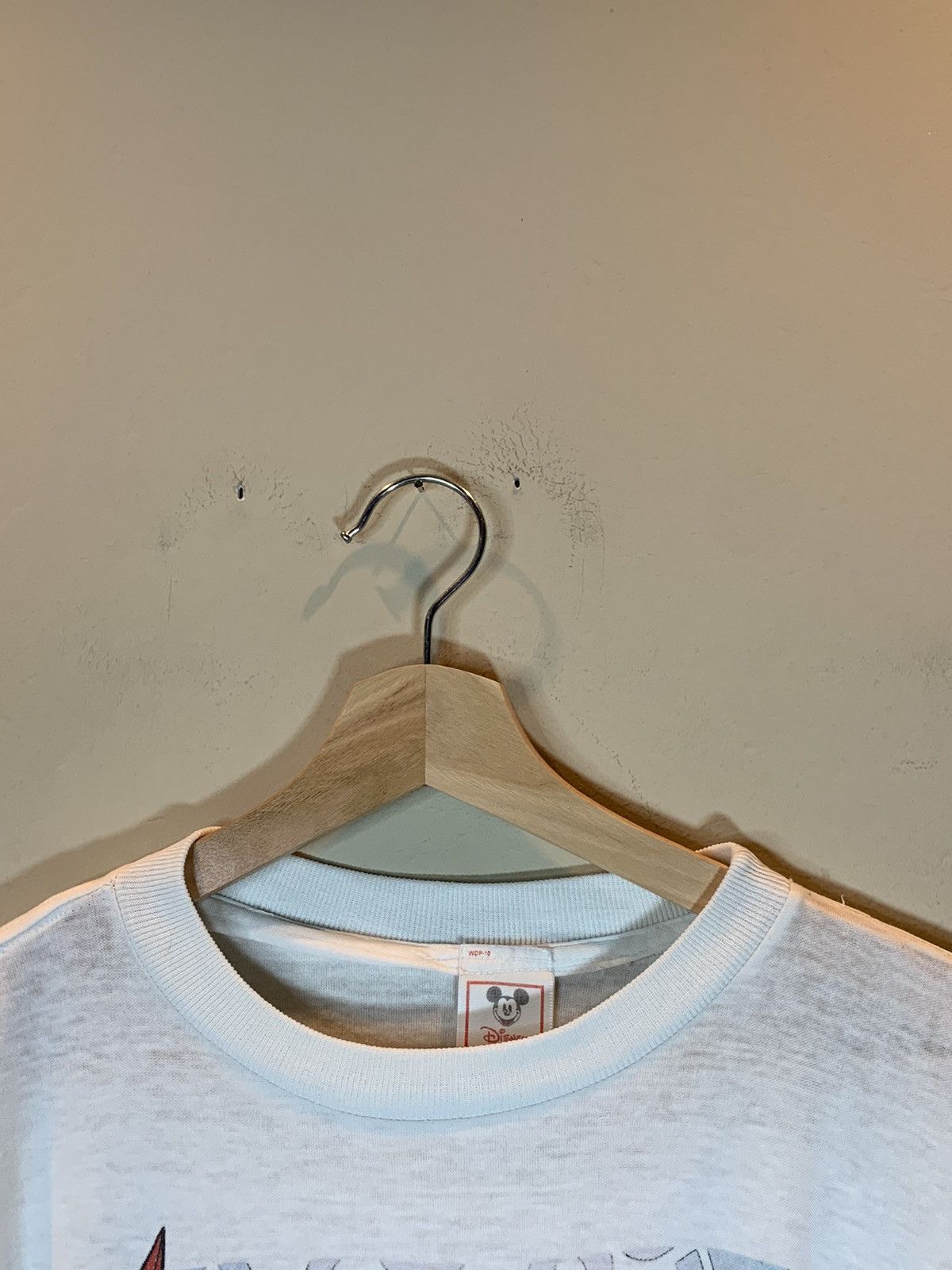 Disney *RARE* Vintage 1980’s Pinocchio Faded Disney Boxy T-Shirt Size US L / EU 52-54 / 3 - 7 Thumbnail