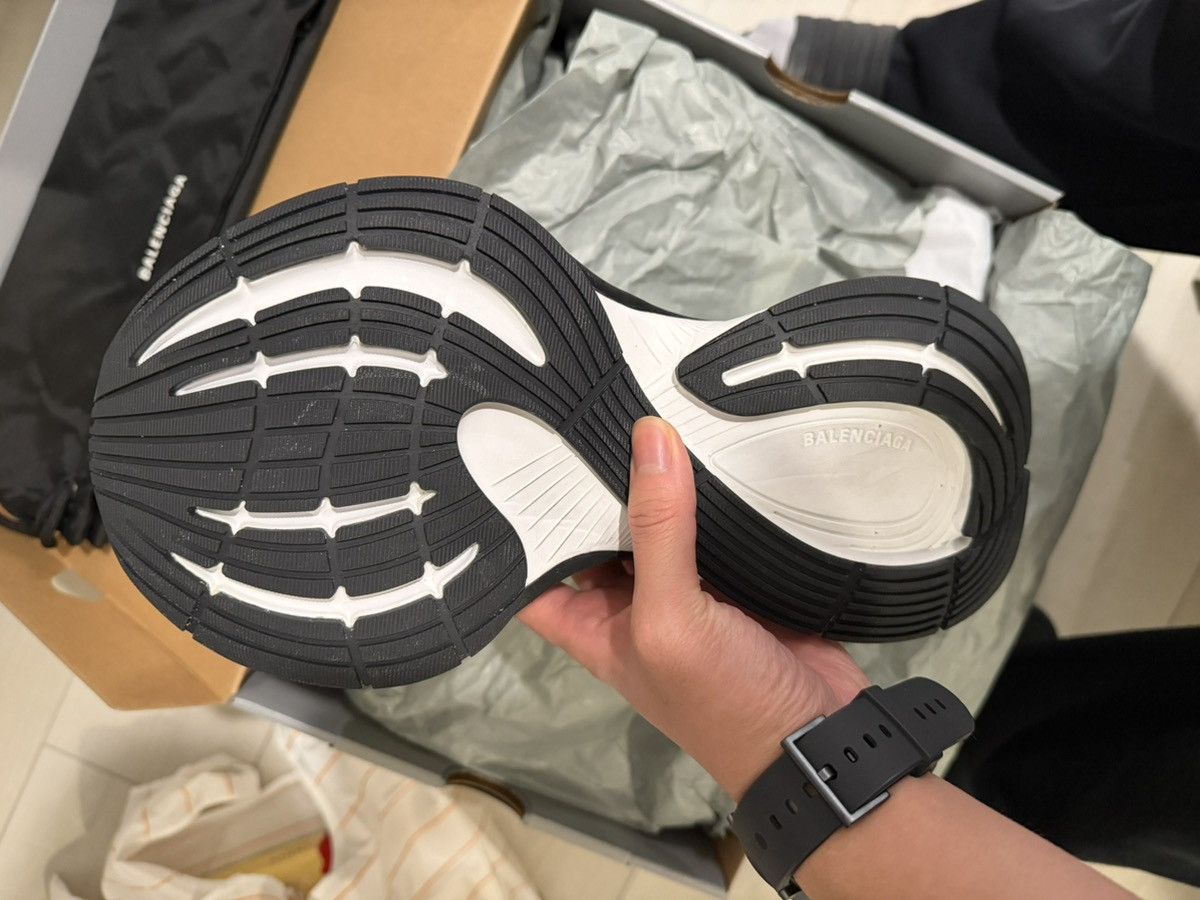 Balenciaga Balenciaga Circuit Size US 8 / EU 41 - 6 Thumbnail