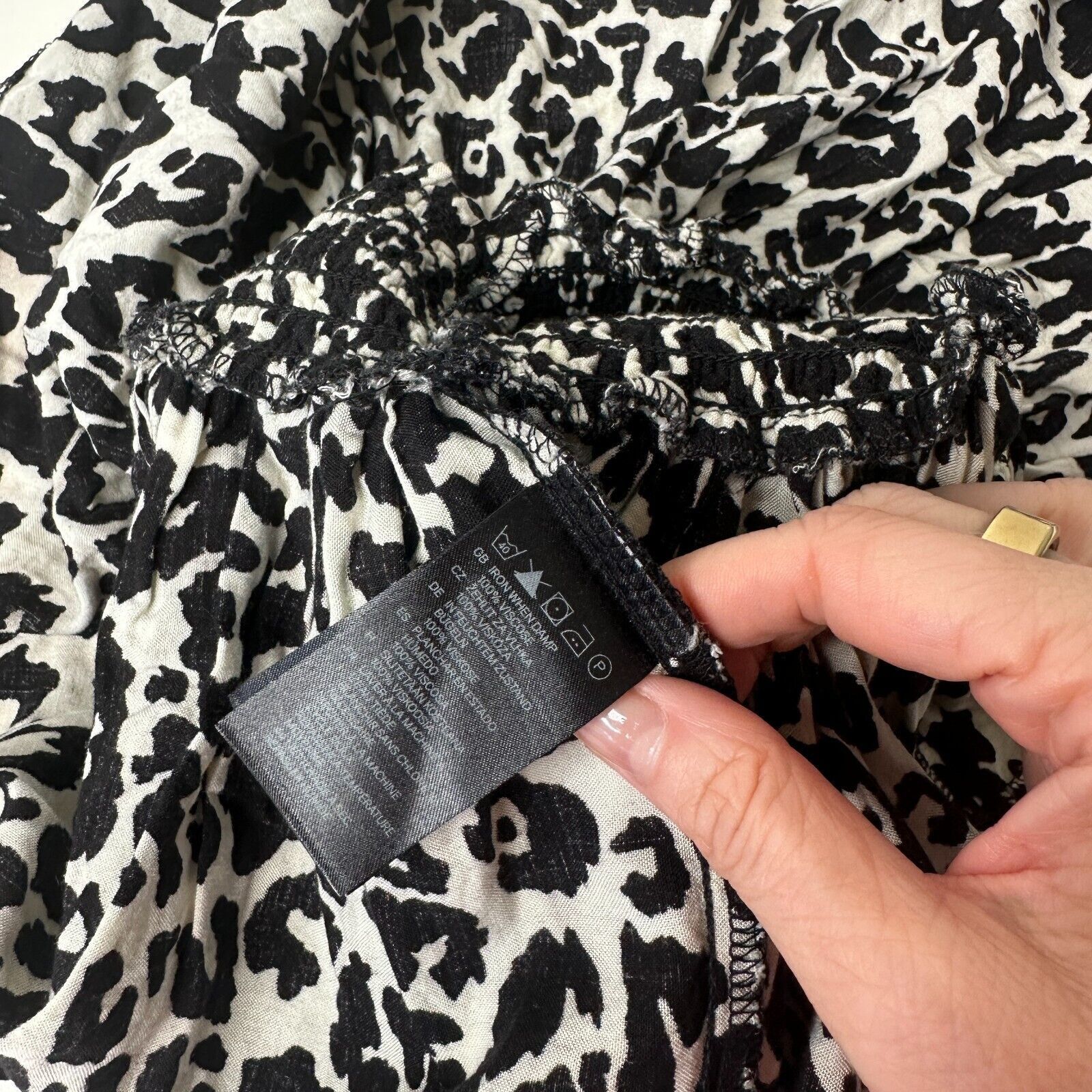 H&M H&M Divided Leopard Cream Black Ruffled Mini Skirt 4 Size 27" / US 4 / IT 40 - 7 Thumbnail