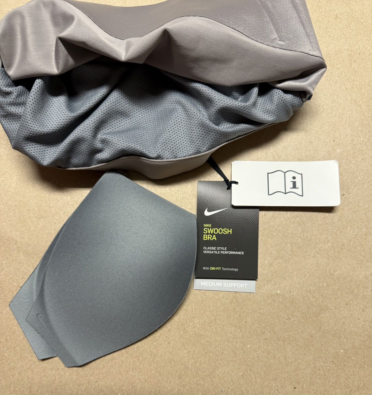 Nike Nike Women’s Gray Sports Bra Padded Training sz Small NEW! Size ONE SIZE - 3 Thumbnail