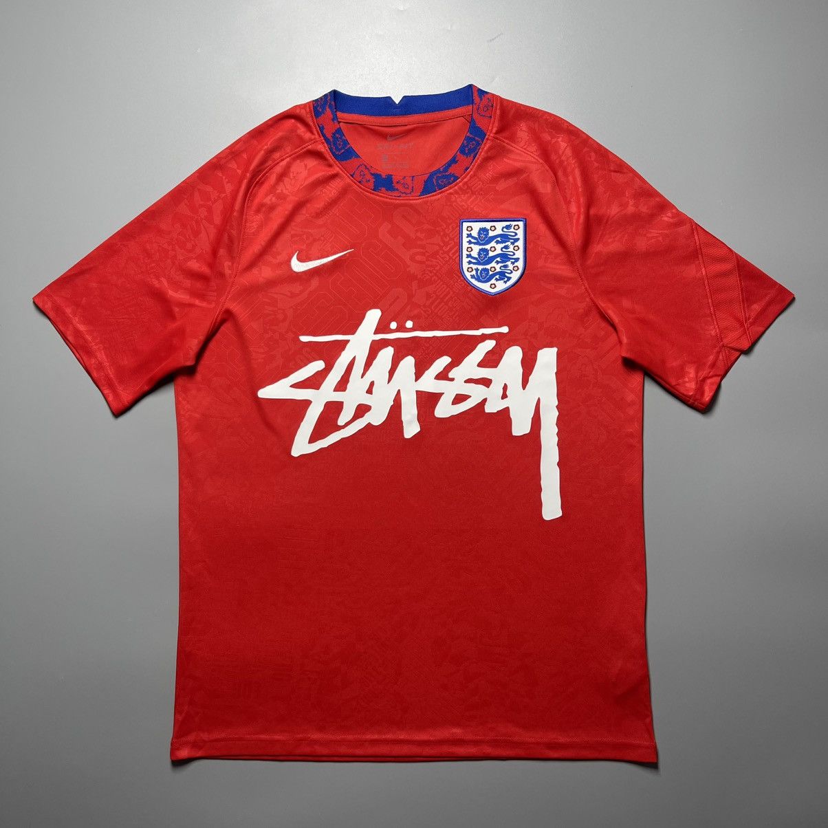 Nike ENGLAND x STUSSY NIKE 2020/2021 FOOTBALL PRE-MATCH JERSEY Size US L / EU 52-54 / 3 - 1 Thumbnail