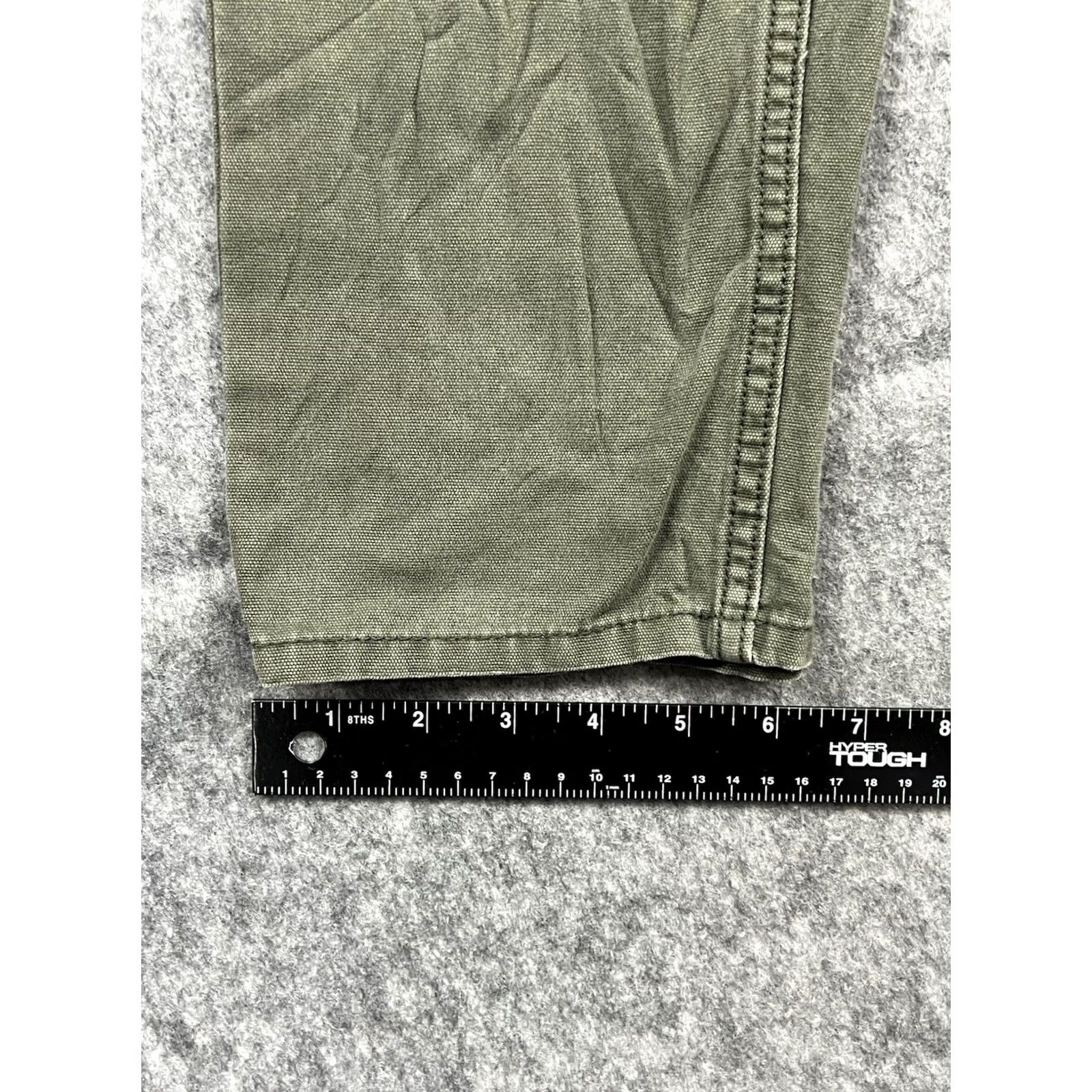 Levi's VINTAGE Levi's 511 Jeans Slim Straight Leg 32x32 Olive Green 32 Regular Mens Shoes? Size US 32 / EU 48 - 8 Thumbnail