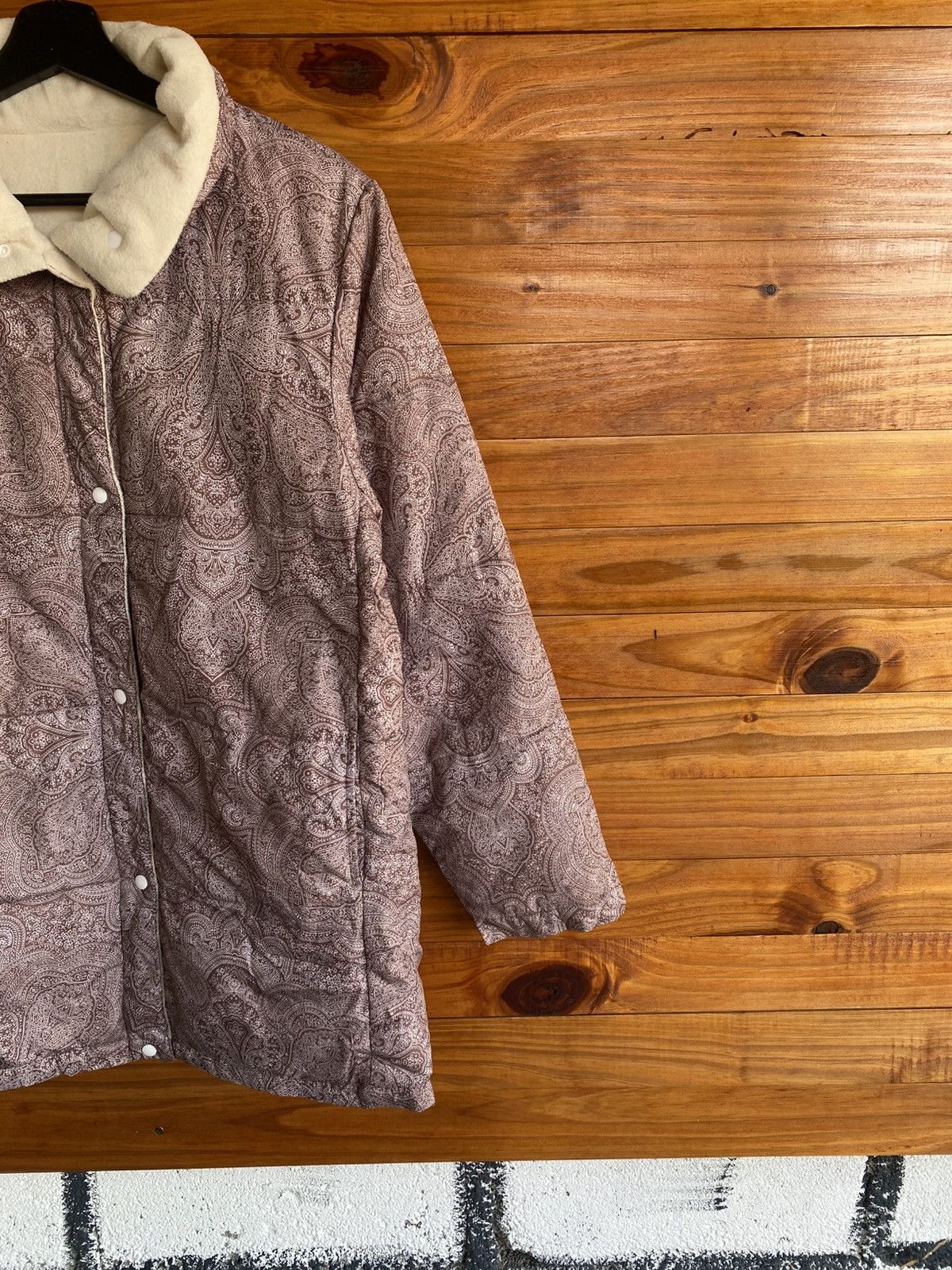 Japanese Brand Vintage Paisley Quilted Jacket with Faux Fur Collar - Women Size M / US 6-8 / IT 42-44 - 6 Thumbnail
