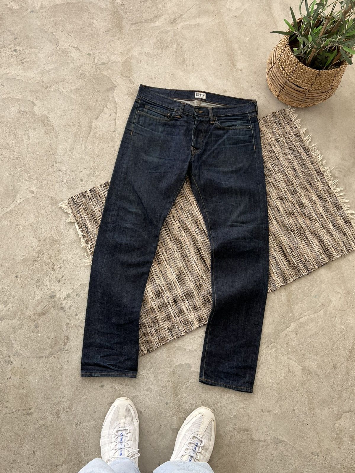 Edwin Vintage Edwin Japanese Faded Denim Jeans 33/32 Blue Y2K Size US 33 - 2 Thumbnail