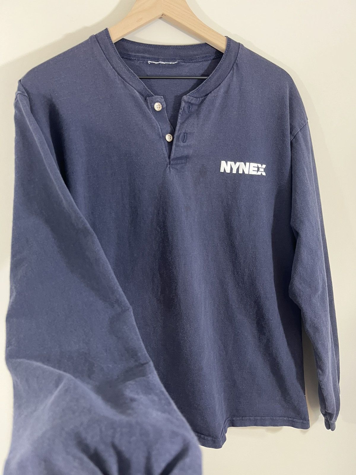 Vintage Vintage 90s Distressed Henley Shirt Size US L / EU 52-54 / 3 - 1 Thumbnail