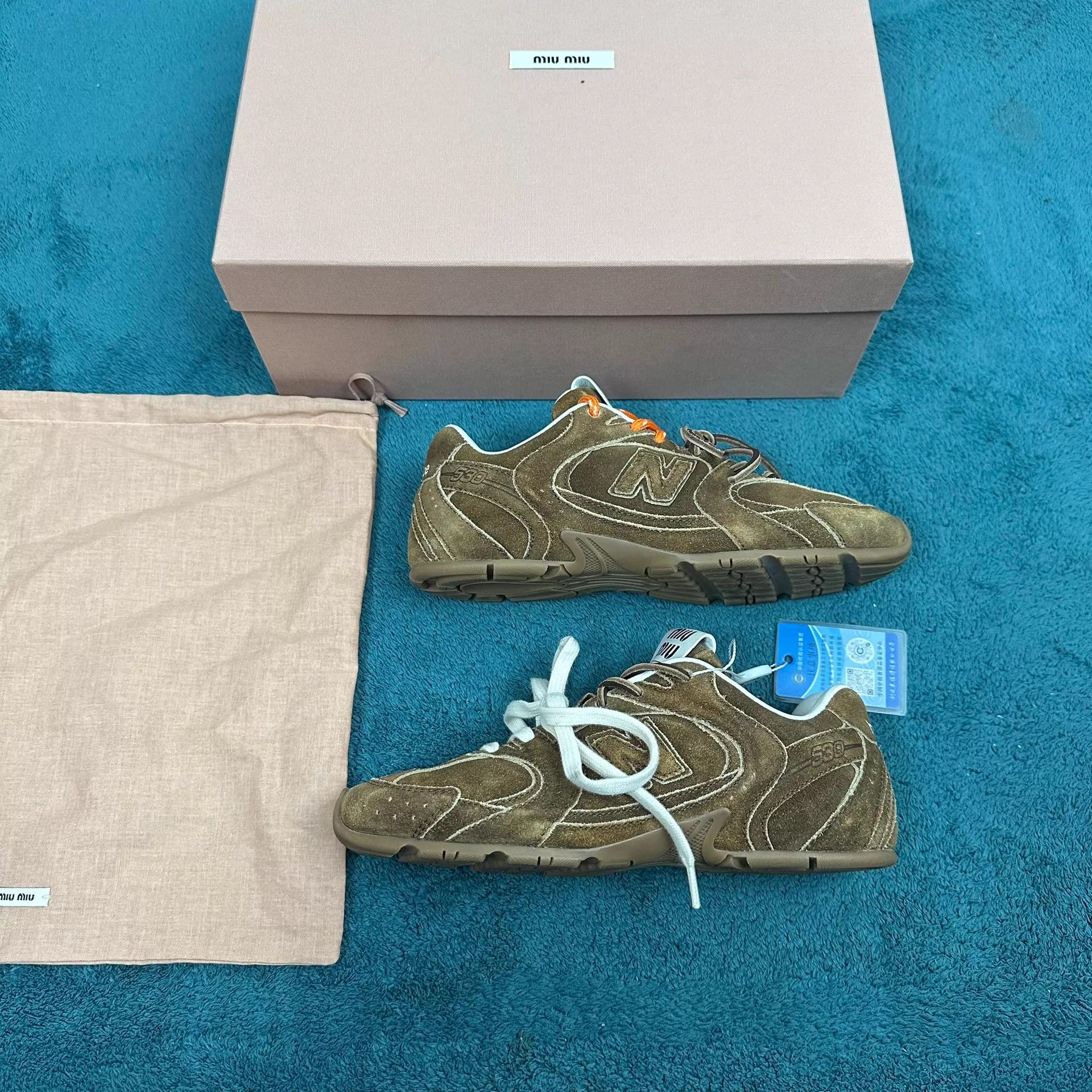 Miu Miu MIU MIU x NB 530 SL suede trainer cinnamon Size US 5.5 / IT 35.5 - 2 Thumbnail
