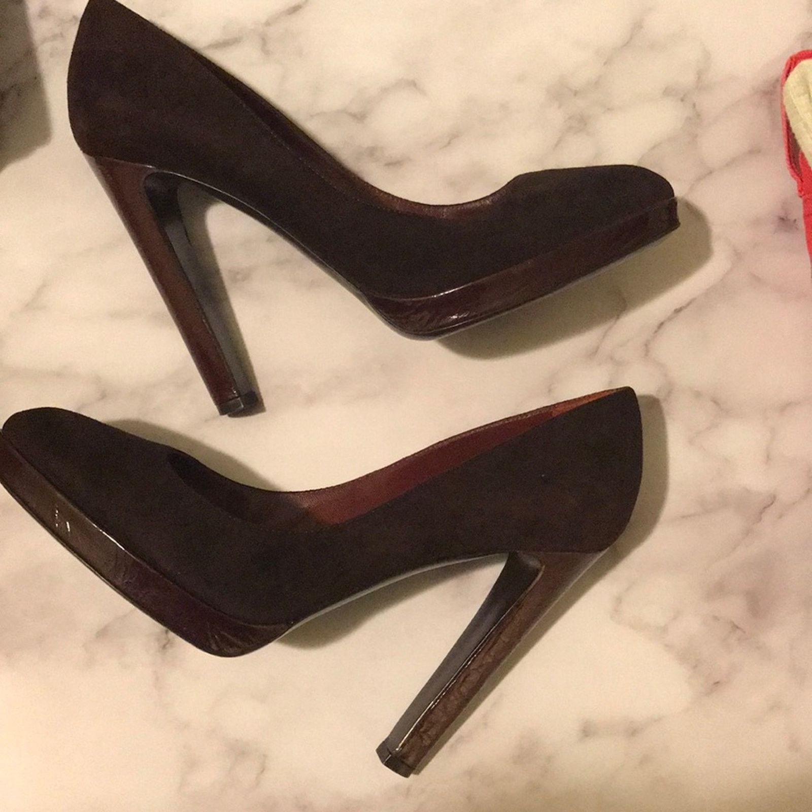 Sergio Rossi Sergio Rossi vero cucio suede italian pumps 39 Size US 8.5 / IT 38.5 - 3 Thumbnail