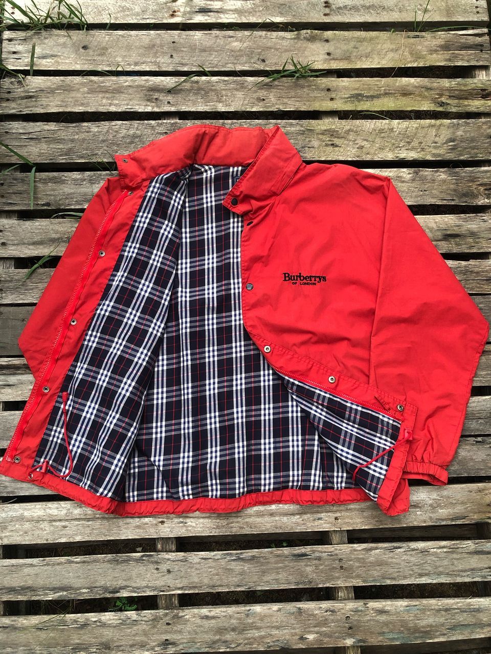 Burberry × Vintage Vintage 80s Burberrys Nova Check Red Jacket Size US L / EU 52-54 / 3 - 1 Thumbnail