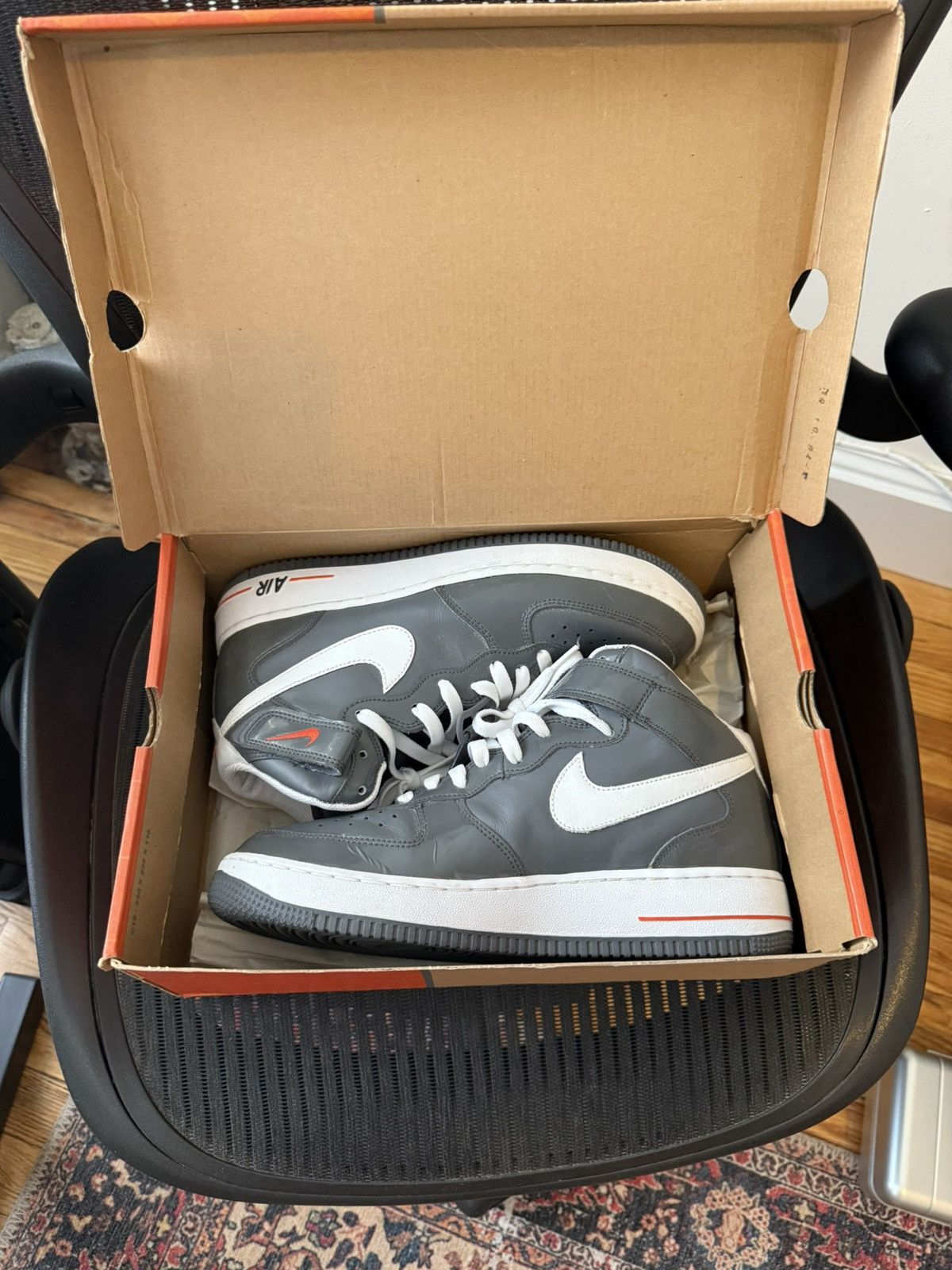 Nike Nike Air Force 1s MID 2005 Size US 9.5 / EU 42-43 - 2 Thumbnail