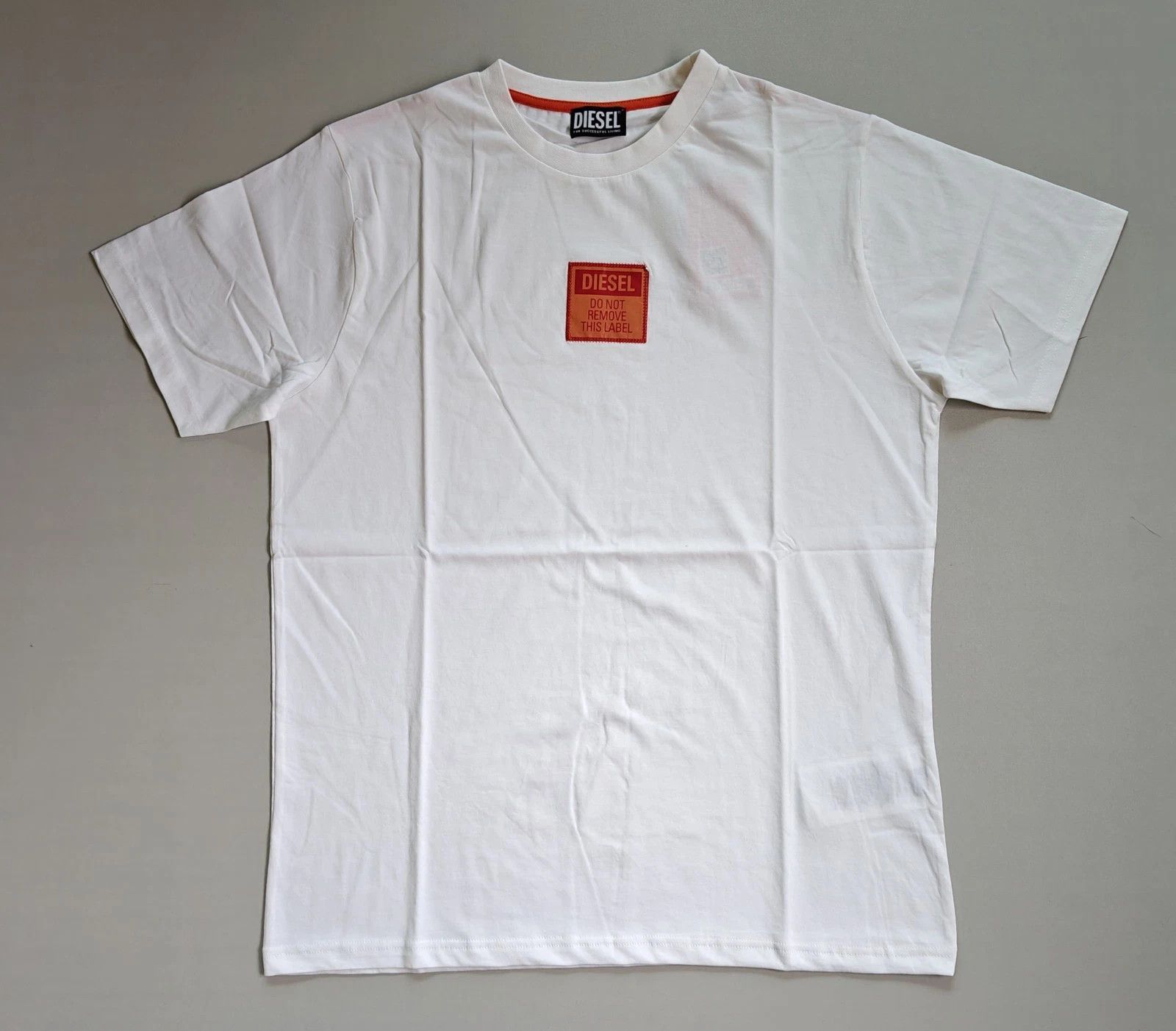 Diesel DIESEL White T-Shirt With Logo Patch T 4140 Size US L / EU 52-54 / 3 - 2 Thumbnail