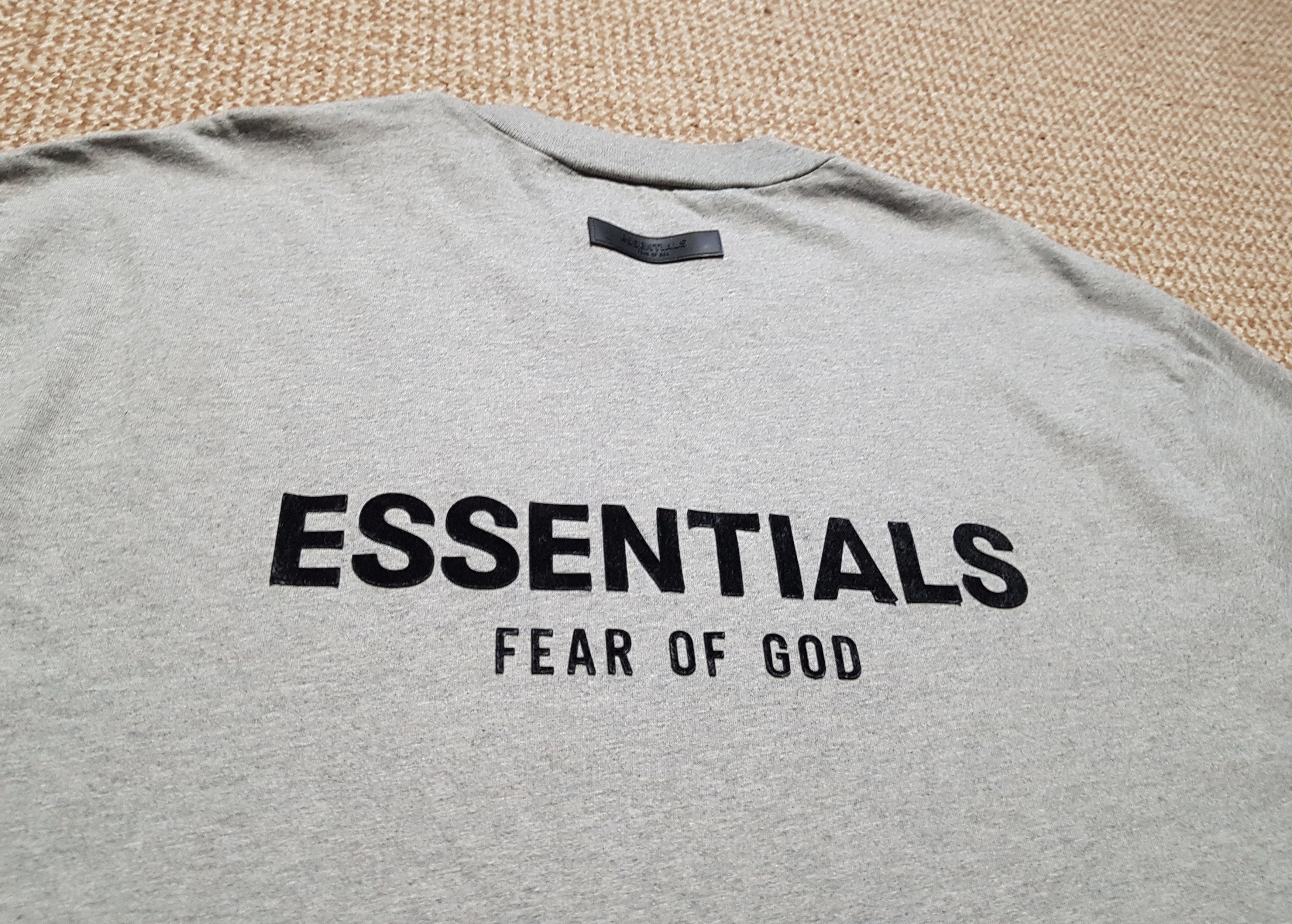Essentials Essentials Fear of God Dark Oatmeal Short Sleeve T-Shirt Tee Size US L / EU 52-54 / 3 - 6 Thumbnail