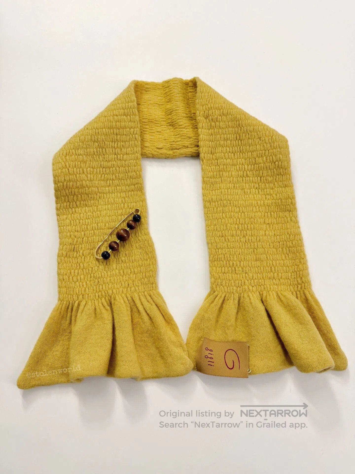 Romeo Gigli soft pleated wool scarf in ginger color. Size ONE SIZE - 8 Thumbnail