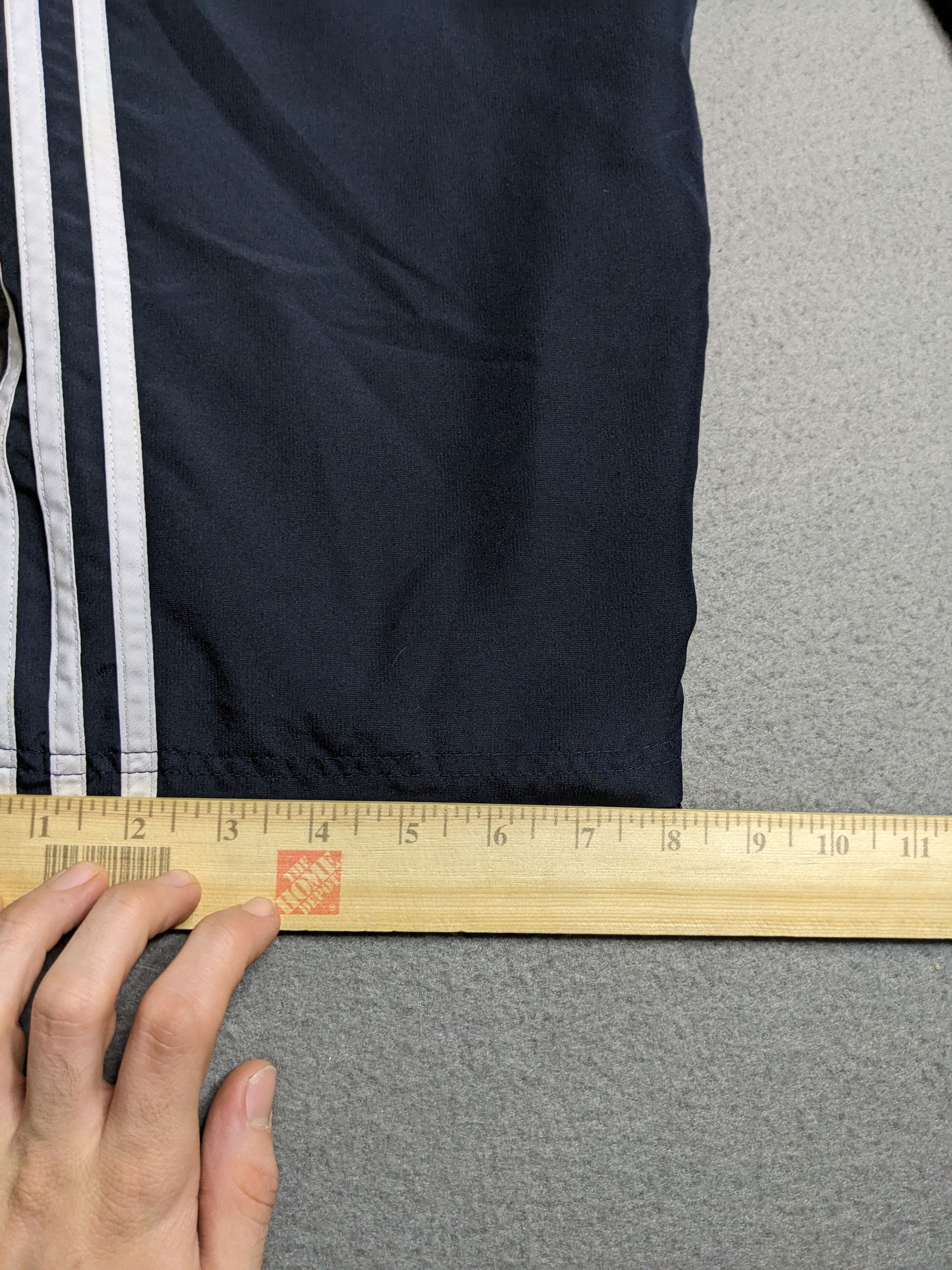 Adidas Adidas Real Madrid Track Pants Medium Soccer Football Y2K Size US 30 / EU 46 - 10 Thumbnail
