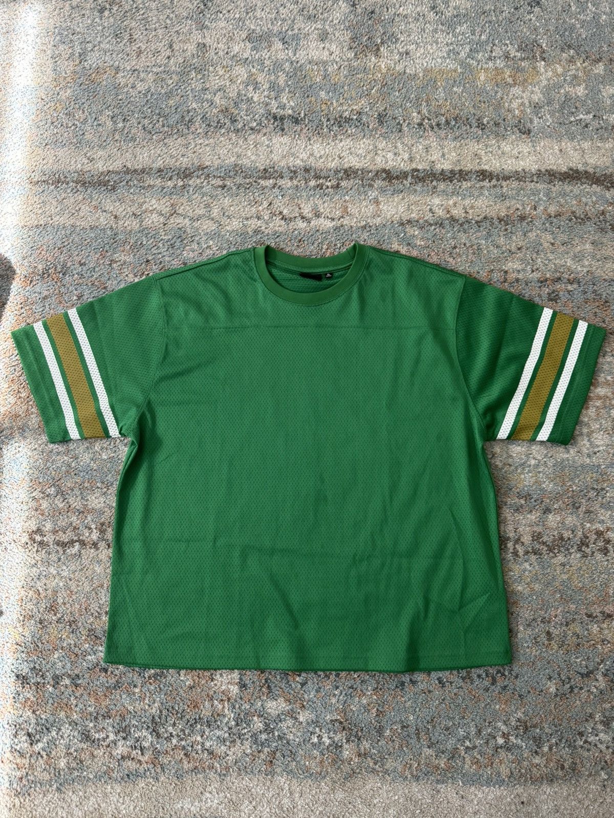 シャツ Stussy Cropped Mesh Football Jersey SU24 Stussy Stussy Cropped Mesh Logo Football Jersey SU24 | Grailed