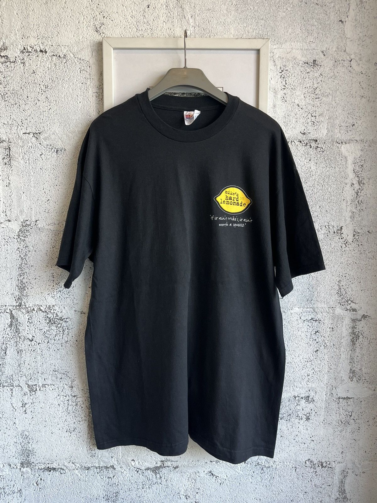 Vintage Vintage Mike’s hard lemonade Drink 90’s Tshirt Size US XL / EU 56 / 4 - 2 Thumbnail