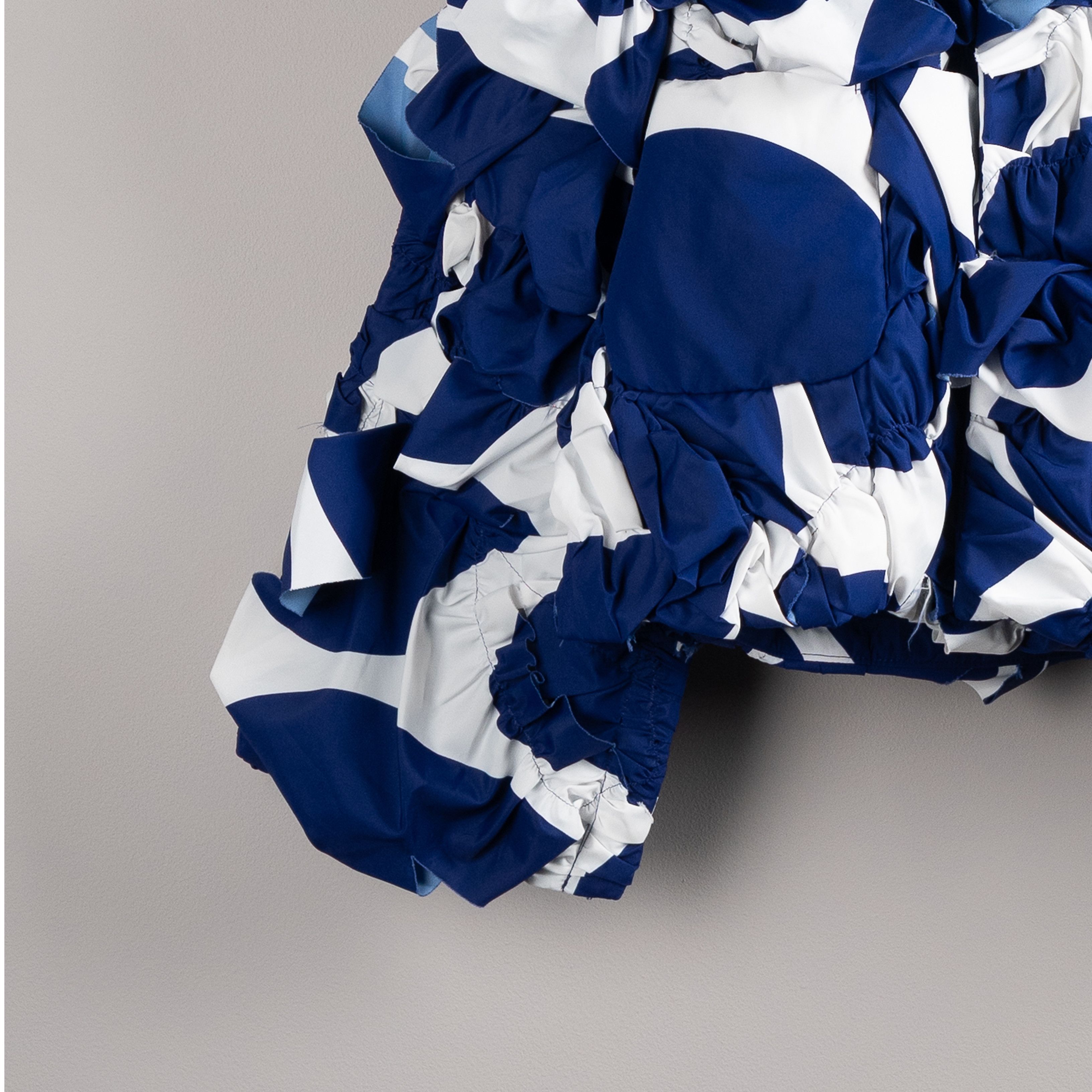Comme des Garcons Comme Des Garcons SS24 Ruffle Jacket White/Blue Size XS / US 0-2 / IT 36-38 - 10 Thumbnail