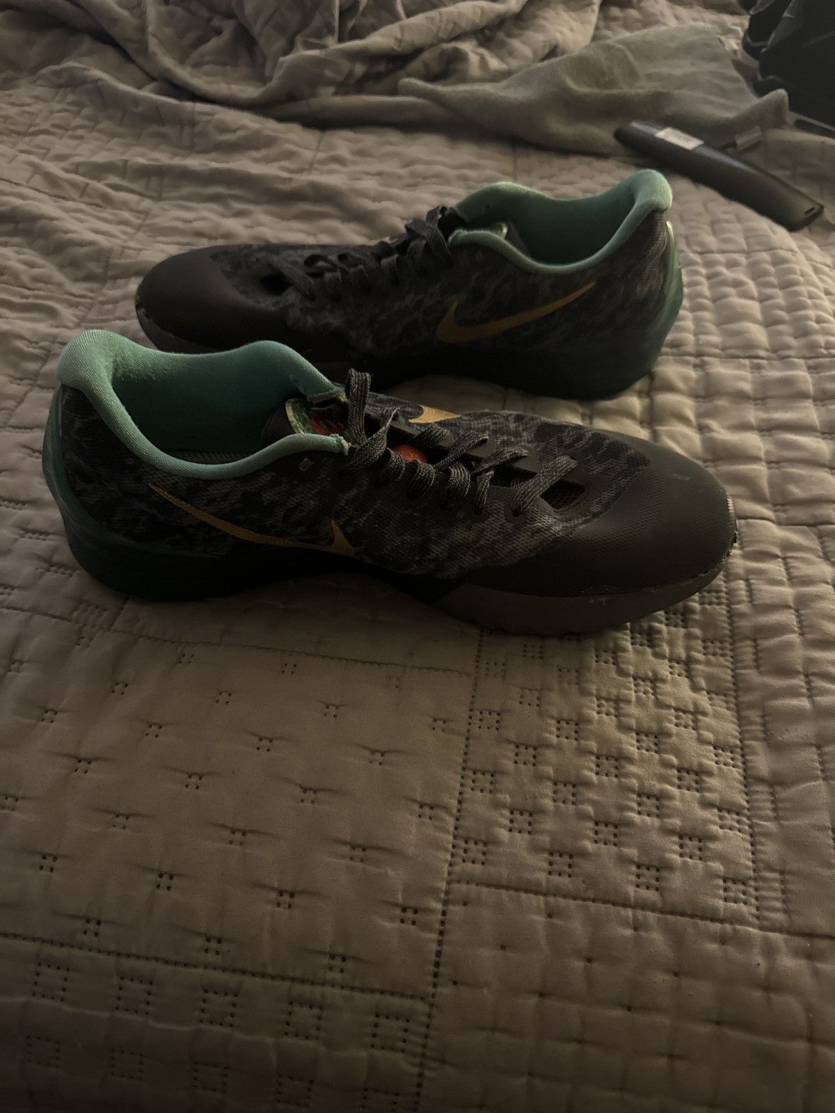 Nike KD Trey 5 CNY Size US 10.5 / EU 43-44 - 4 Thumbnail
