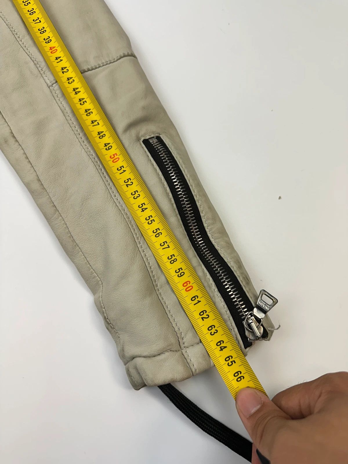Prada Prada Sport FW02 Beige Perfecto Leather Multi Pocket Jacket Size M / US 6-8 / IT 42-44 - 17 Thumbnail