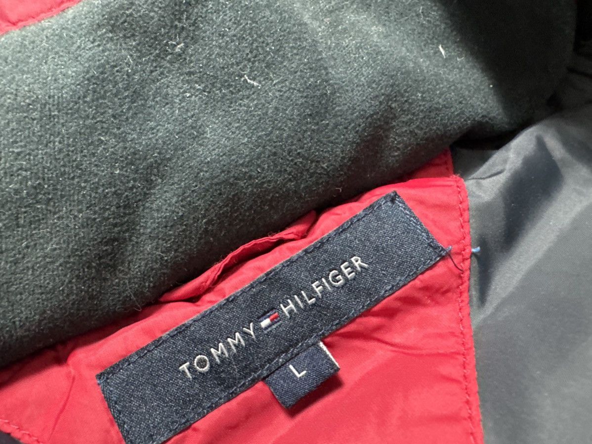 Tommy Hilfiger Tommy Hilfiger Red Down Puffer Vest Jacket Size L Size US L / EU 52-54 / 3 - 8 Thumbnail