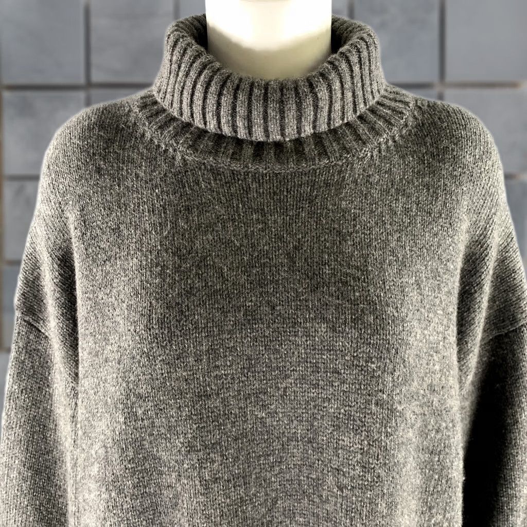 Jil Sander JIL SANDER Grey Cashmere Blend Turtleneck Sweater M Womens Size M / US 6-8 / IT 42-44 - 1 Thumbnail