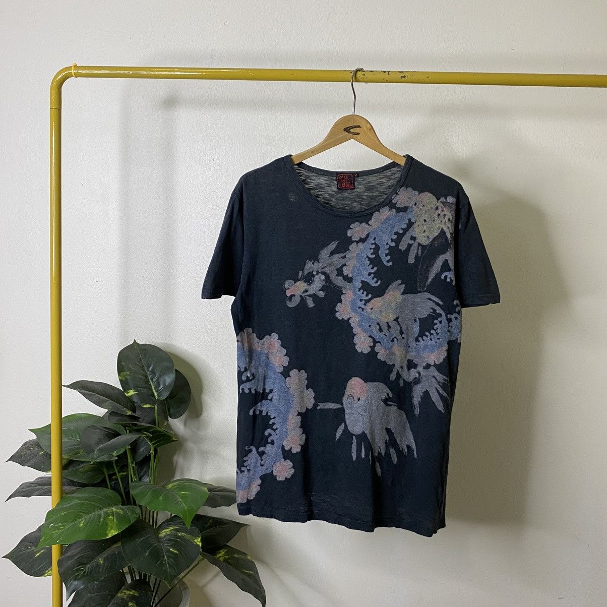 Japanese Brand Sukajan Motive Gold Fish Ed Hardy Karakuri Tamashii Style T Size US L / EU 52-54 / 3 - 1 Thumbnail