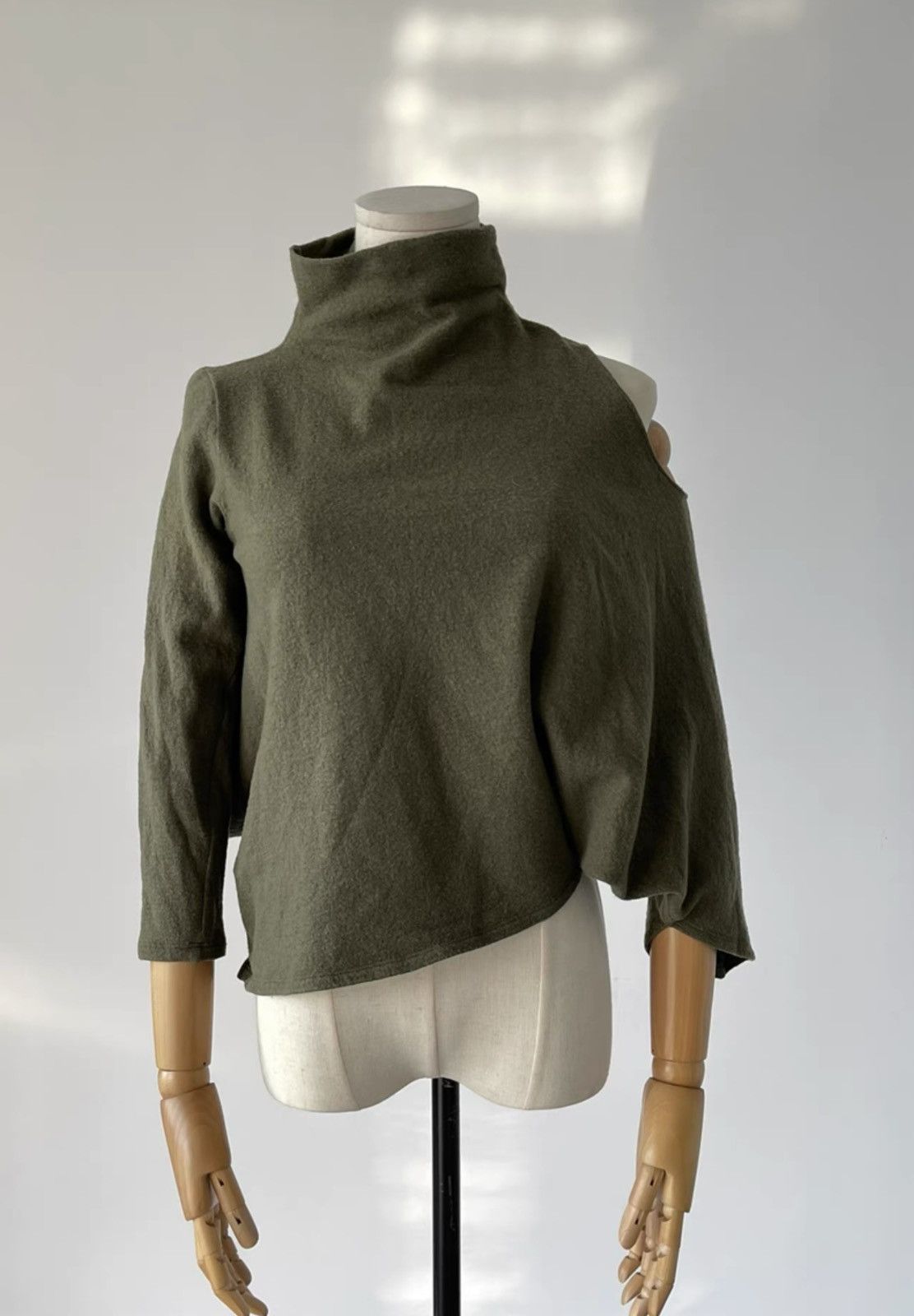 Maison Margiela Maison Martin Margiela｜Mutated bat sweater Size S / US 4 / IT 40 - 1 Thumbnail