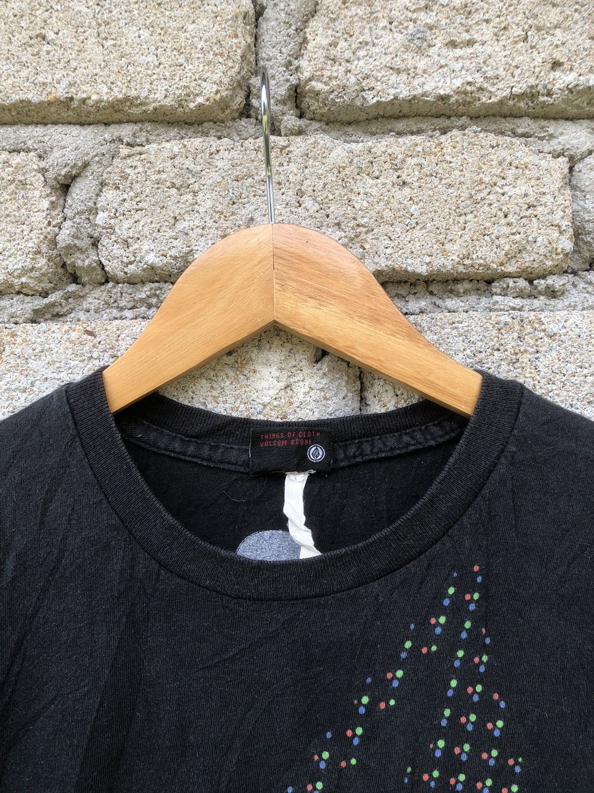 Vintage × Volcom Vintage Y2K Volcom Skullphone Artist Series Big Logo Tshirt Size US M / EU 48-50 / 2 - 6 Thumbnail