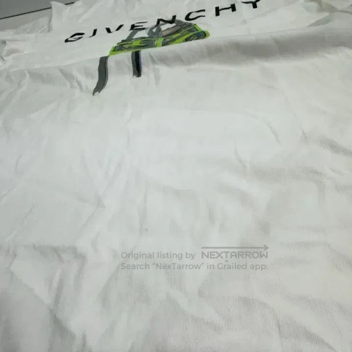 Givenchy Givenchy SS23 Letter Print Short Sleeve T-Shirt. Size US XS / EU 42 / 0 - 1 Thumbnail