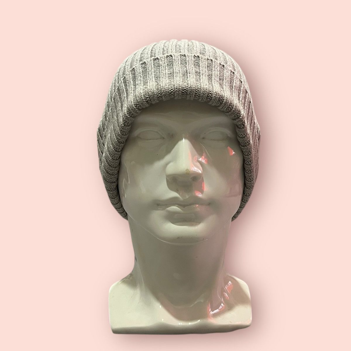 Japanese Brand × Jun Takahashi × Uniqlo UNIQLO KNITTED CUFFED COTTON BEANIE Size ONE SIZE - 6 Thumbnail