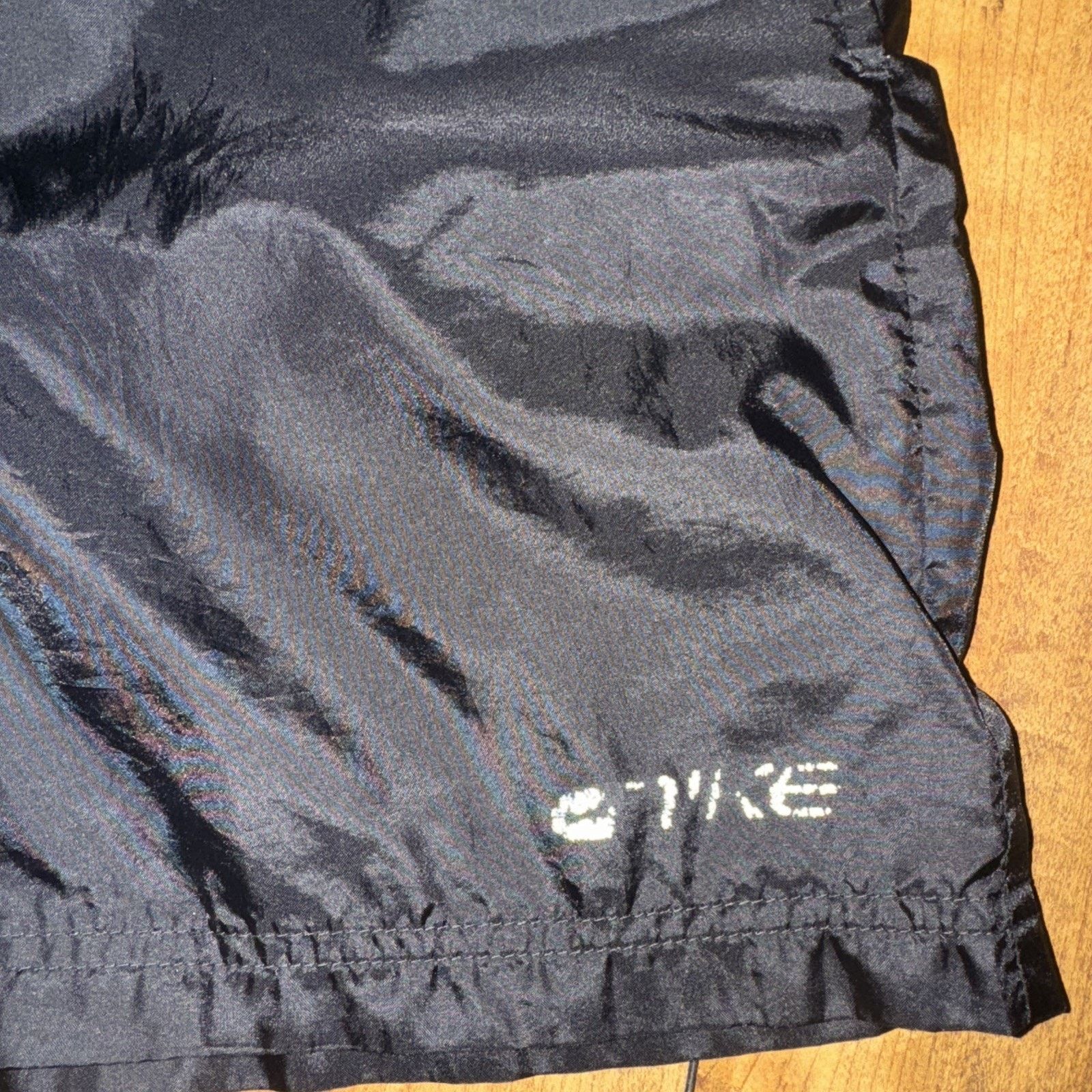 Nike × Vintage Nike Nylon Shorts Black L 34 In Stretch 6 In Rise W Pockets Size US 34 / EU 50 - 2 Thumbnail