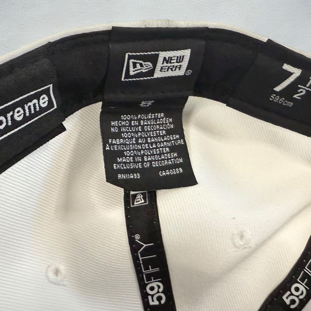 New Era × Supreme Supreme Money Box Logo New Era Fitted Hat Size ONE SIZE - 5 Thumbnail