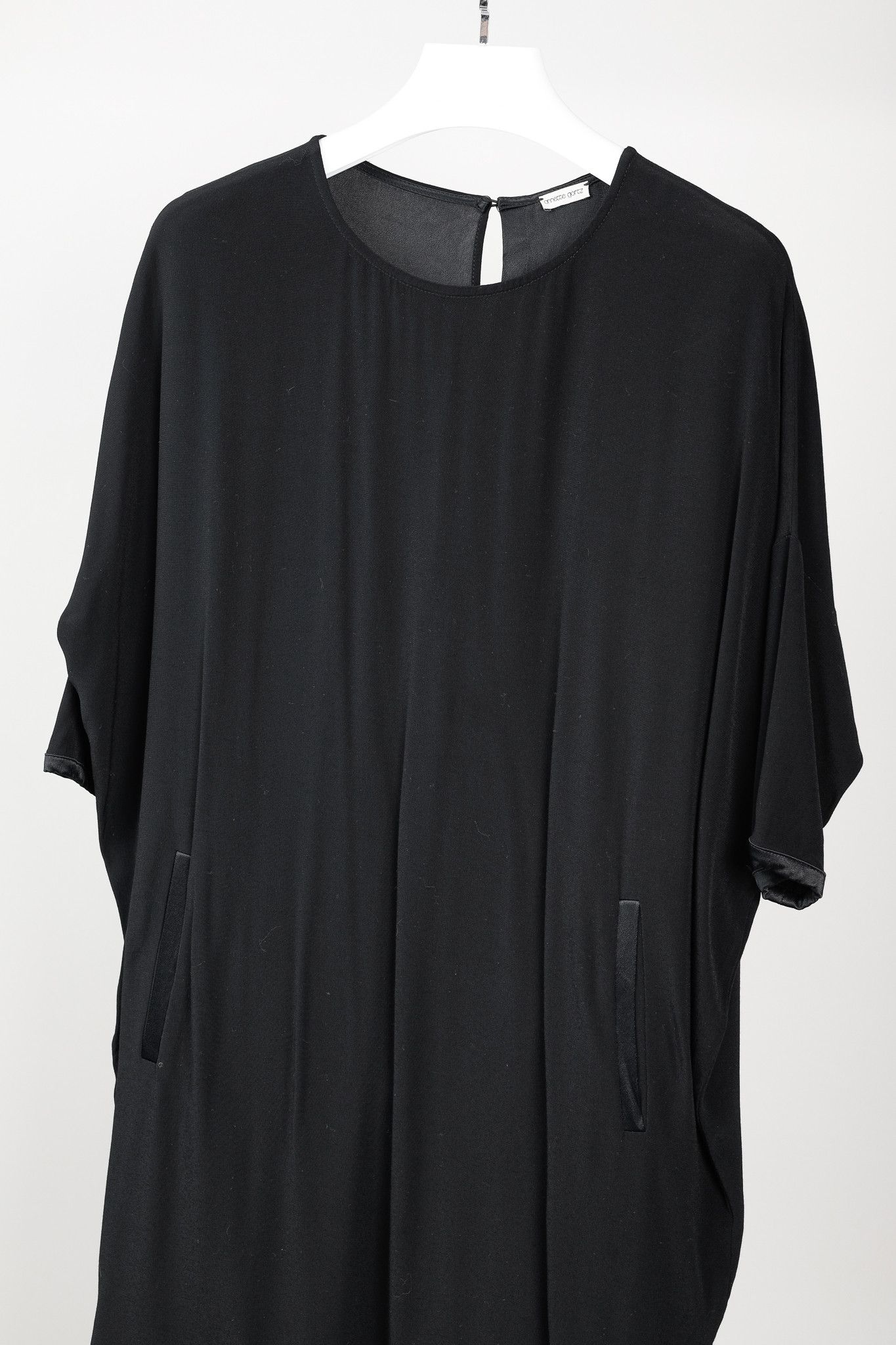 Annette Gortz Annette Gortz 2018 Sofia Black Shift Dress Size S / US 4 / IT 40 - 3 Thumbnail