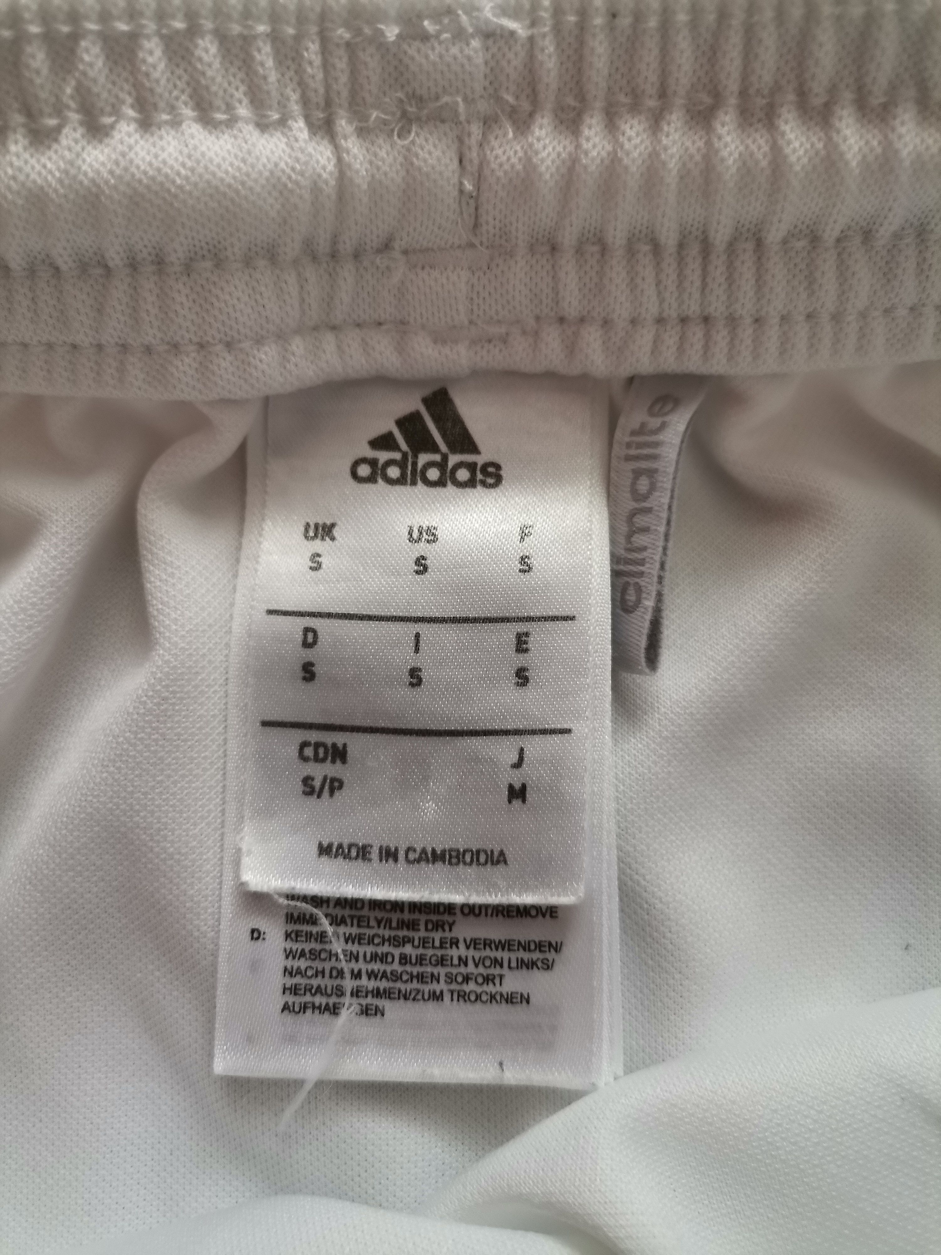 Adidas Adidas Shorts Size US 28 / EU 44 - 2 Thumbnail