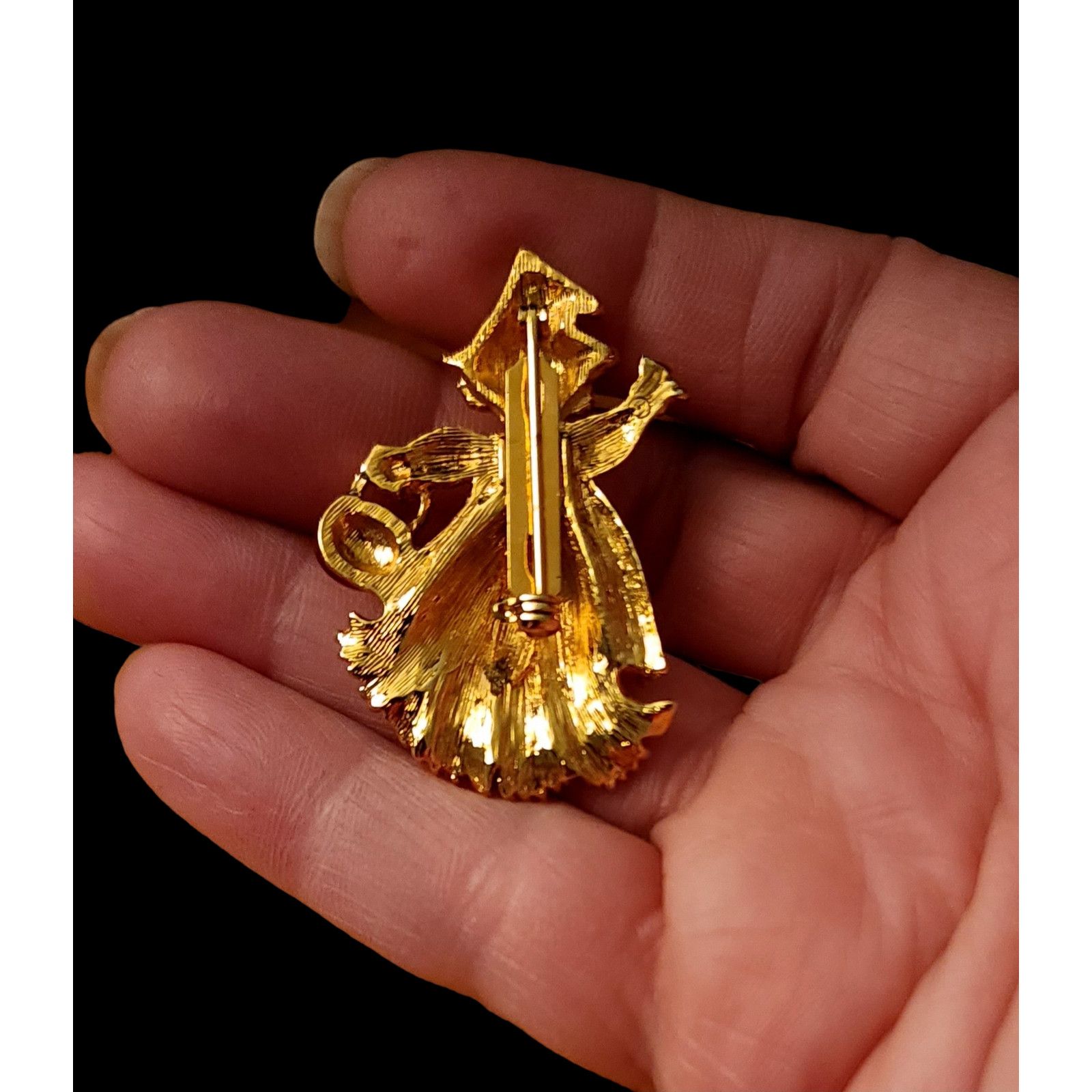 Avon Celli Vintage 1992 Avon unsigned enameled accent "witch" brooch Size ONE SIZE - 2 Thumbnail